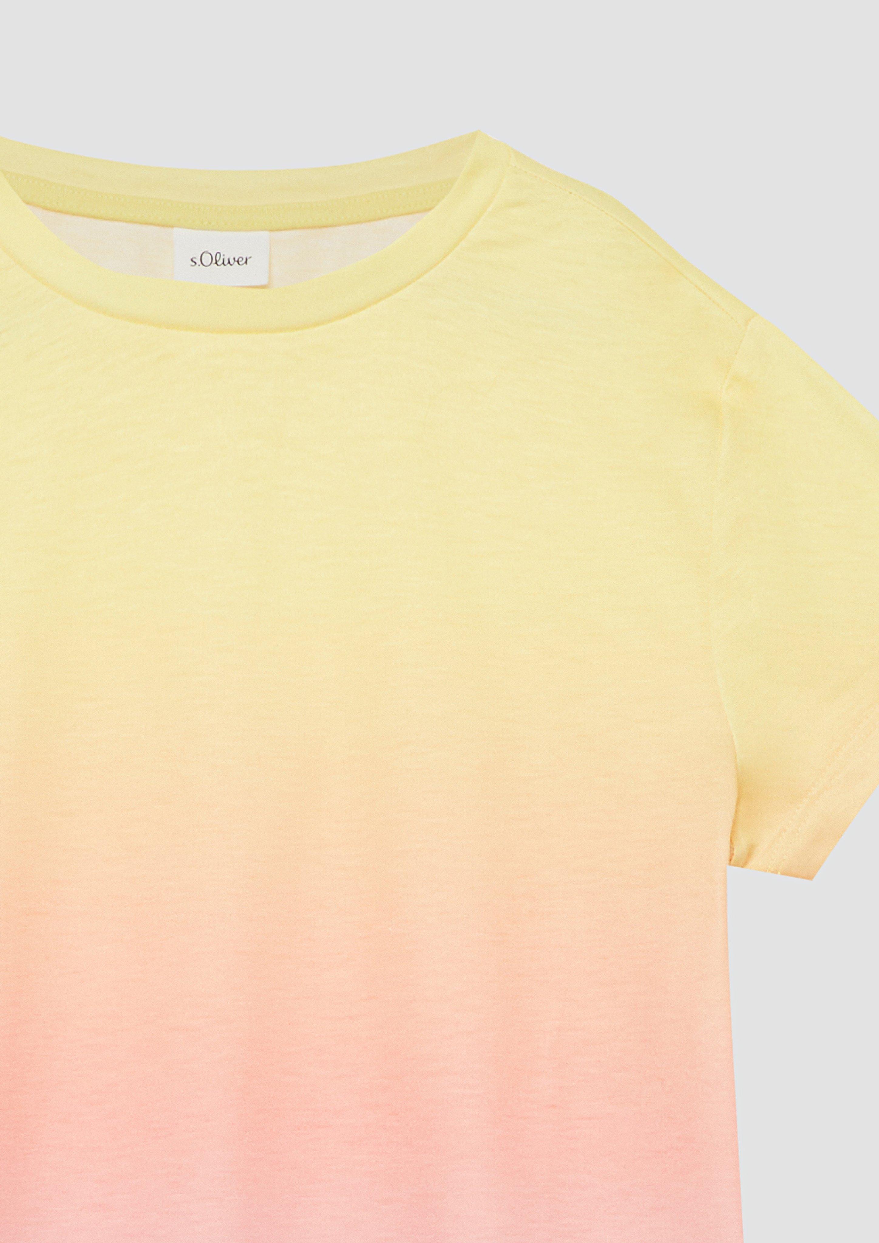 T-shirt in 46D2 & 51D2