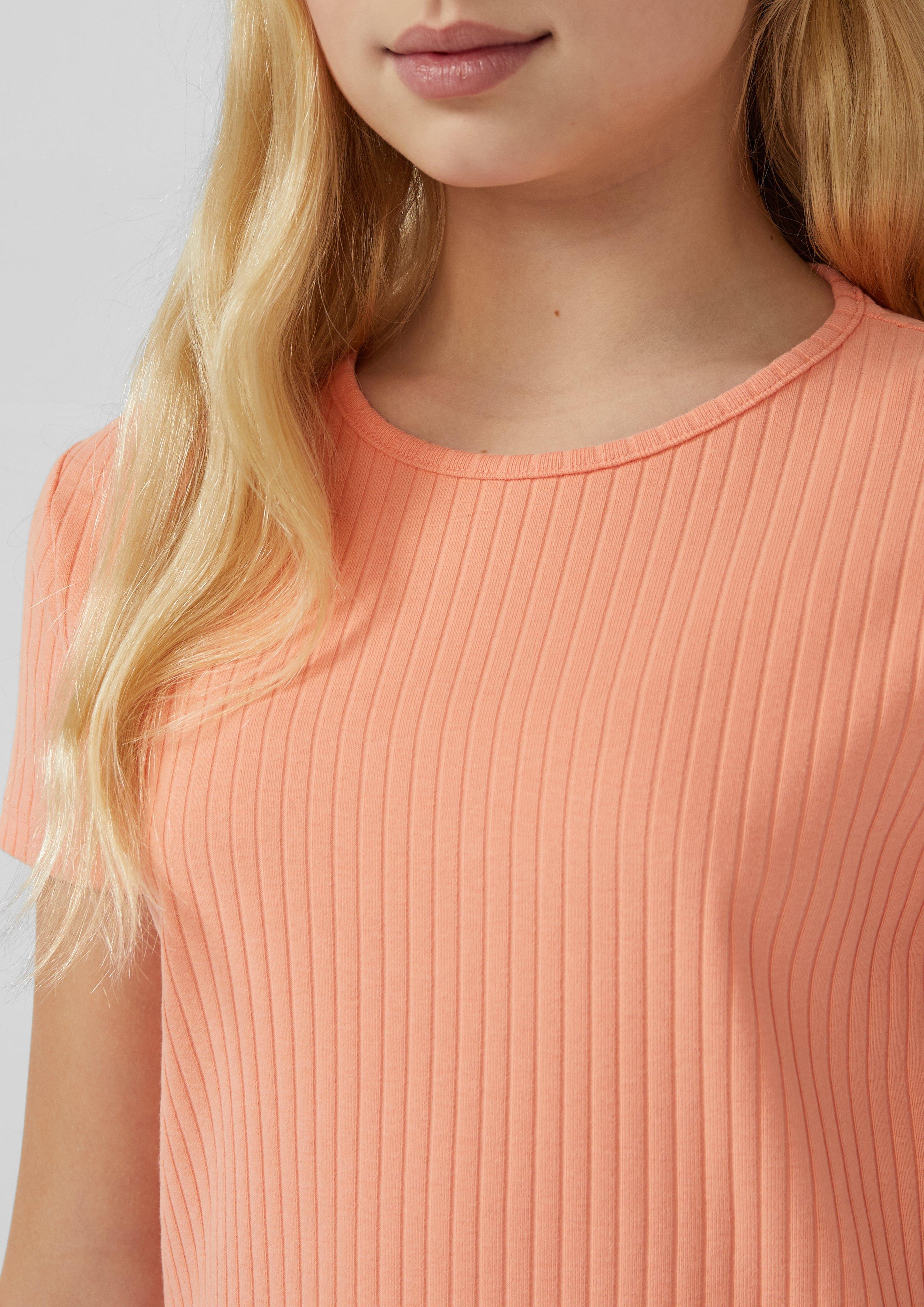 T-shirt in 2218, 4615 & 0401