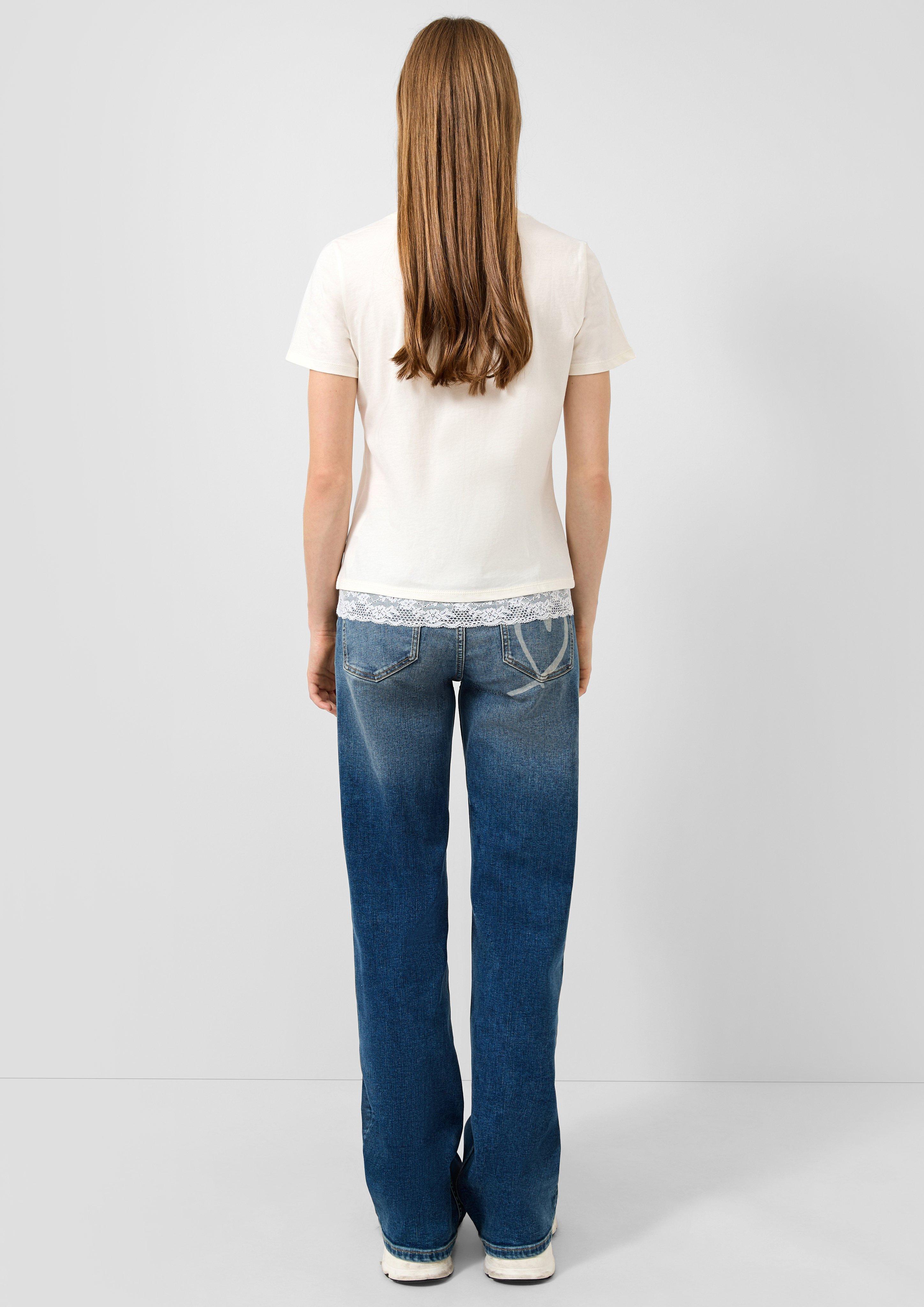 T-Shirt in 02D0 & 99D0