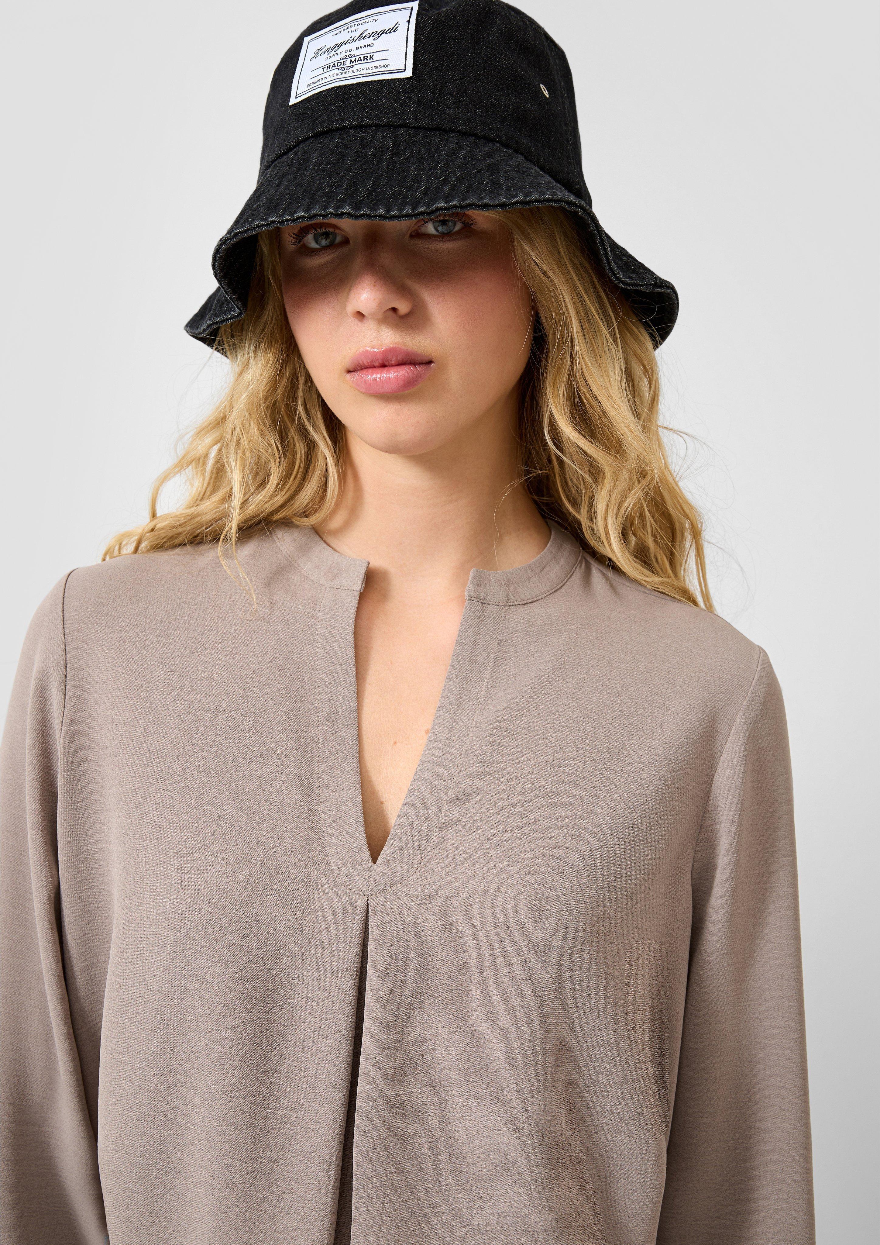 Blouse in 9625, 5104 & 0300