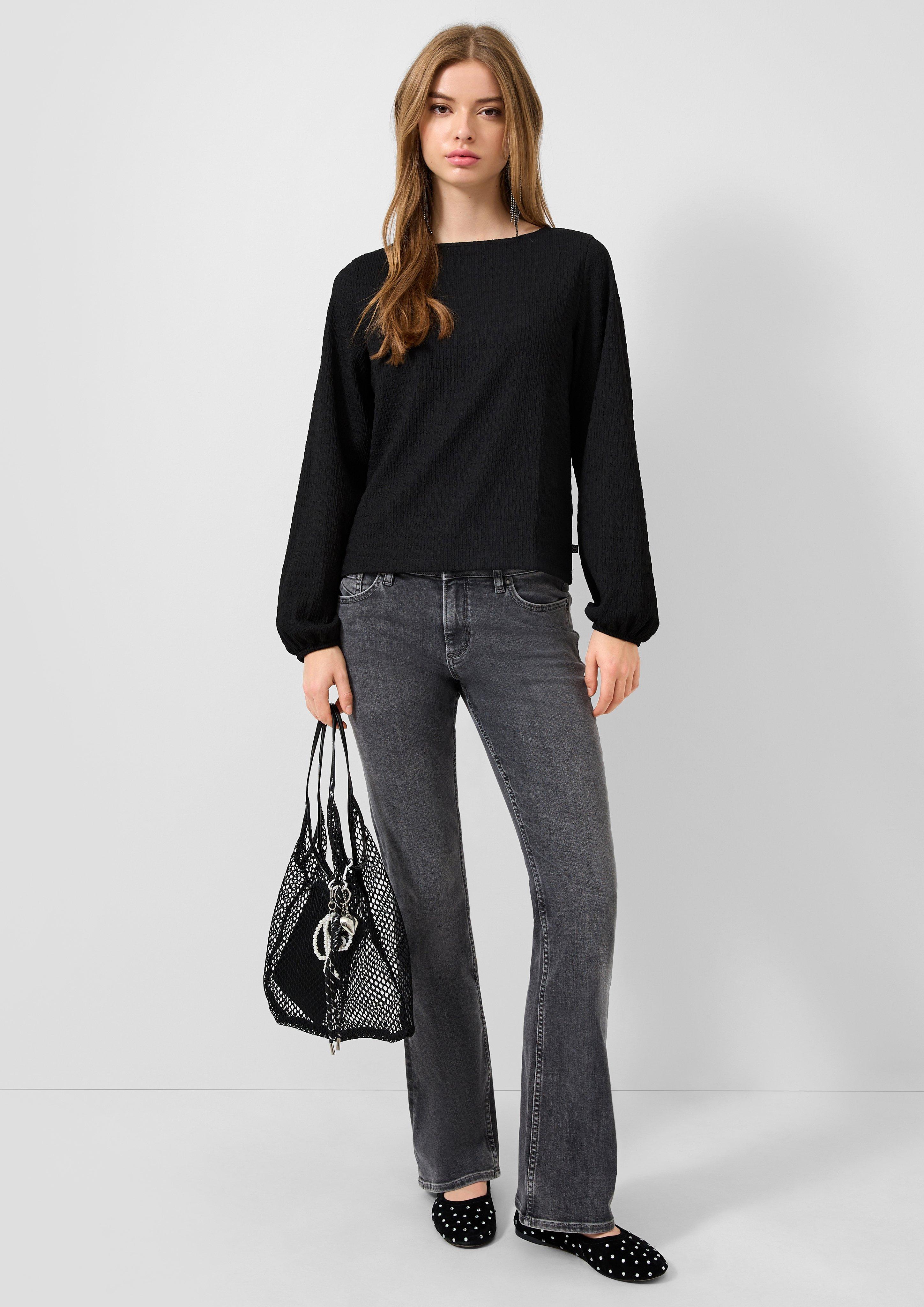 T-Shirt in 9999 & 0200