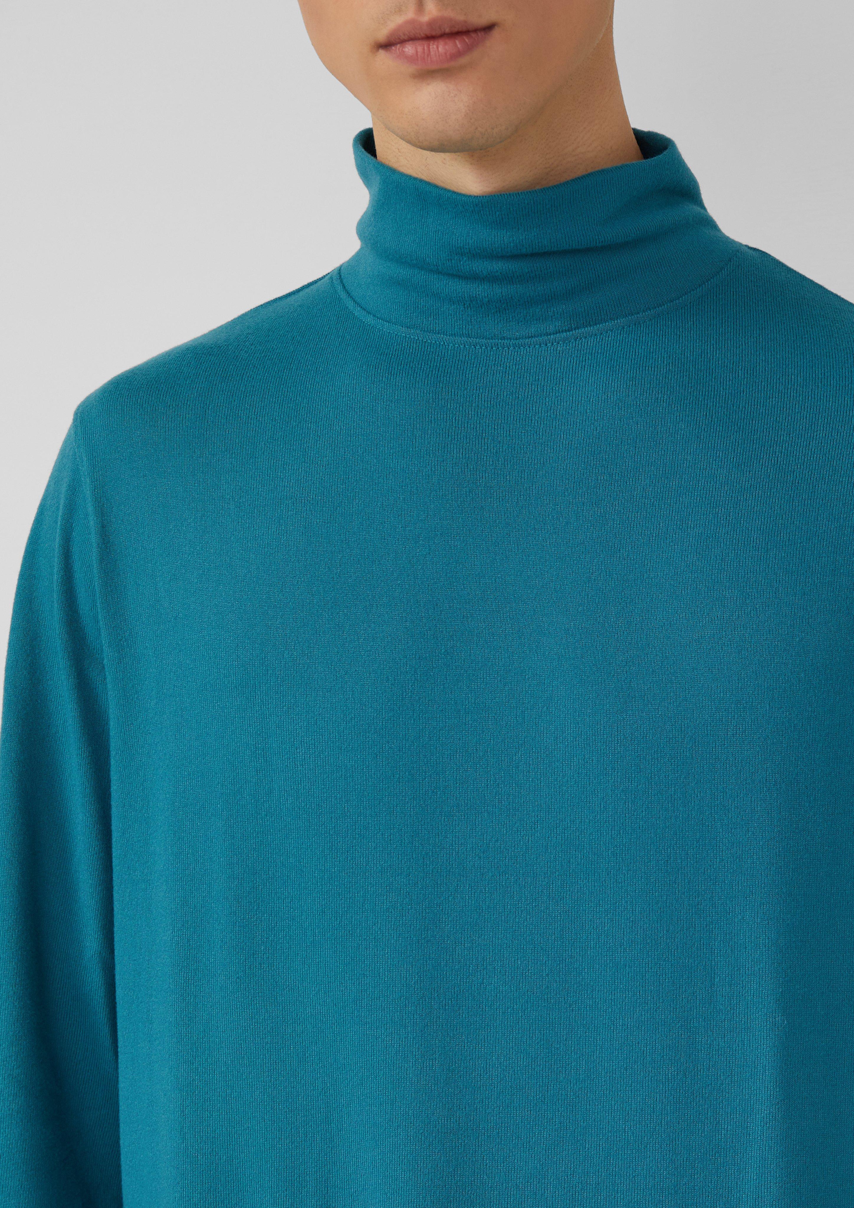 T-shirt in 6720, 5978, 9999, 9000, 7938 & 9573