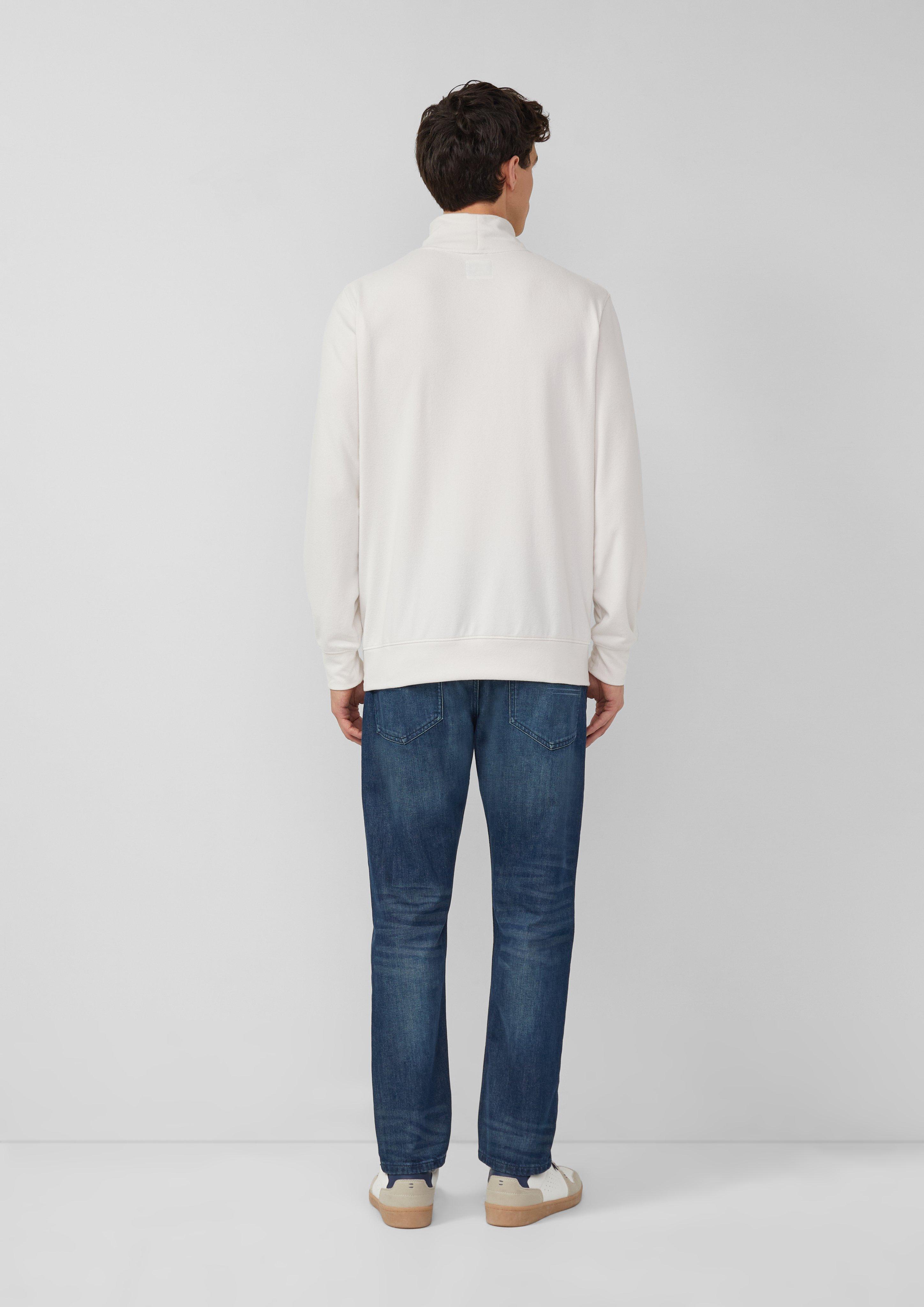 T-shirt in 9000, 6720, 5978, 9999, 7938 & 9573