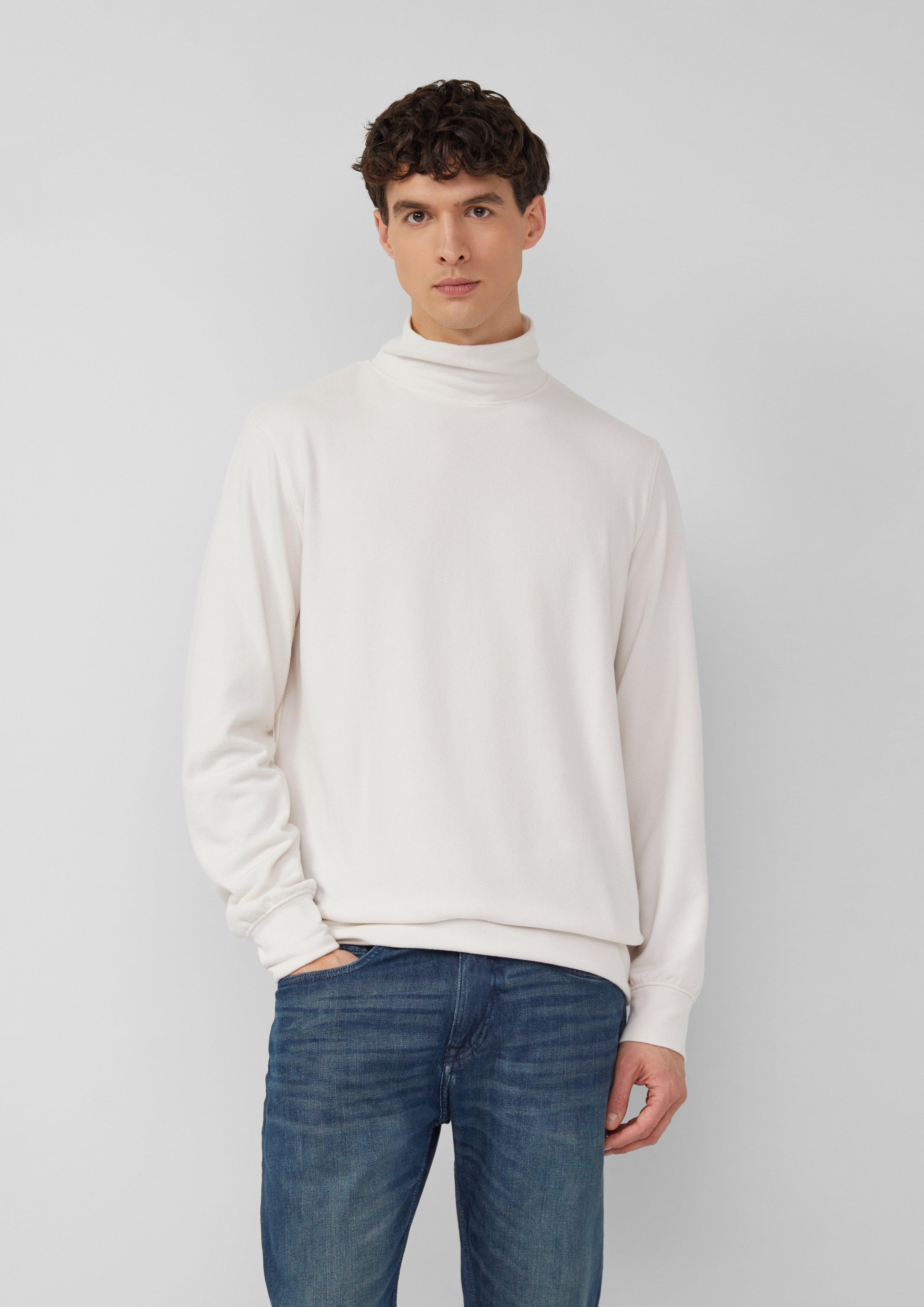 T-shirt in 9000, 6720, 5978, 9999, 7938 & 9573