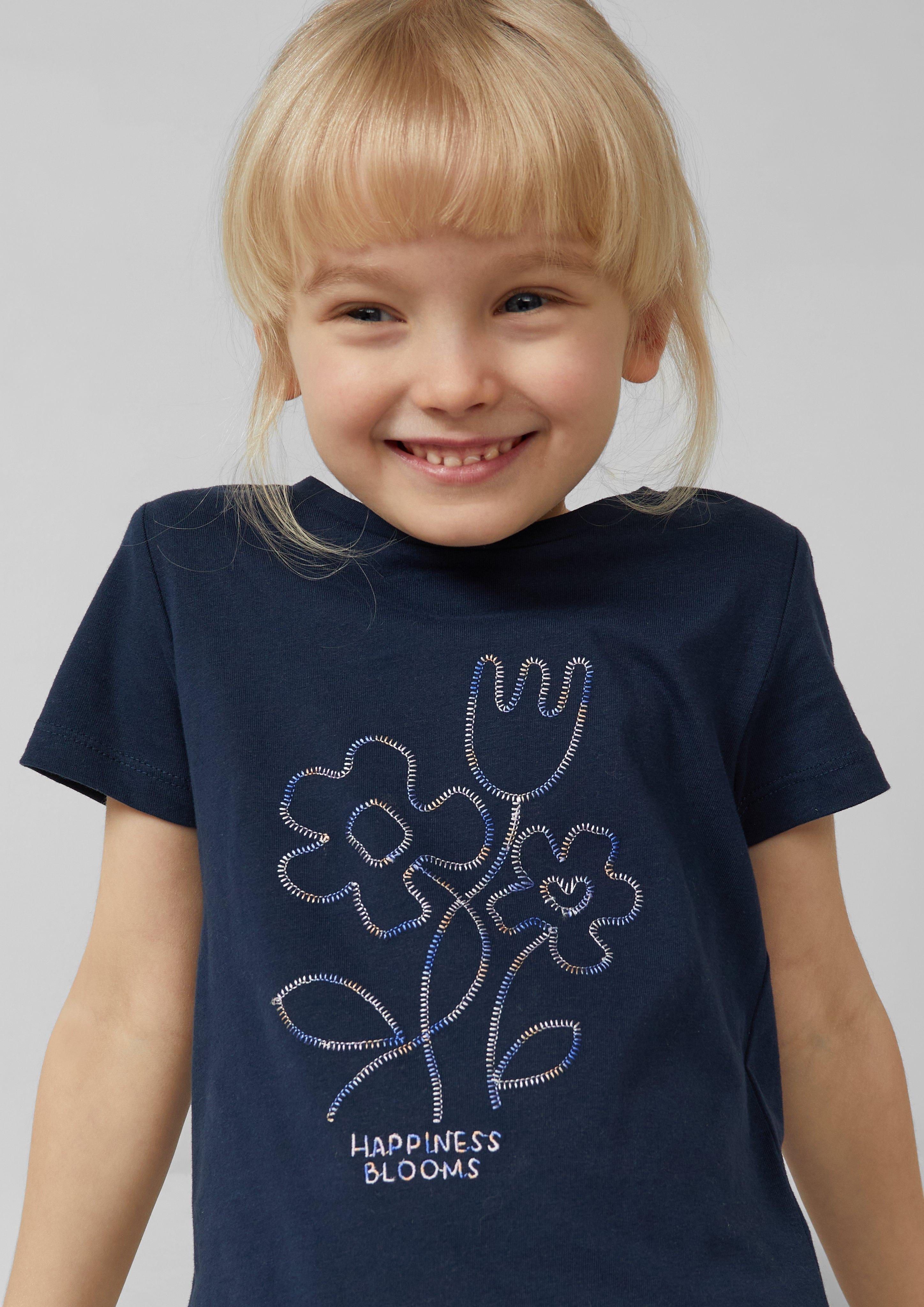 T-shirt in 5952, 0100 & 4615