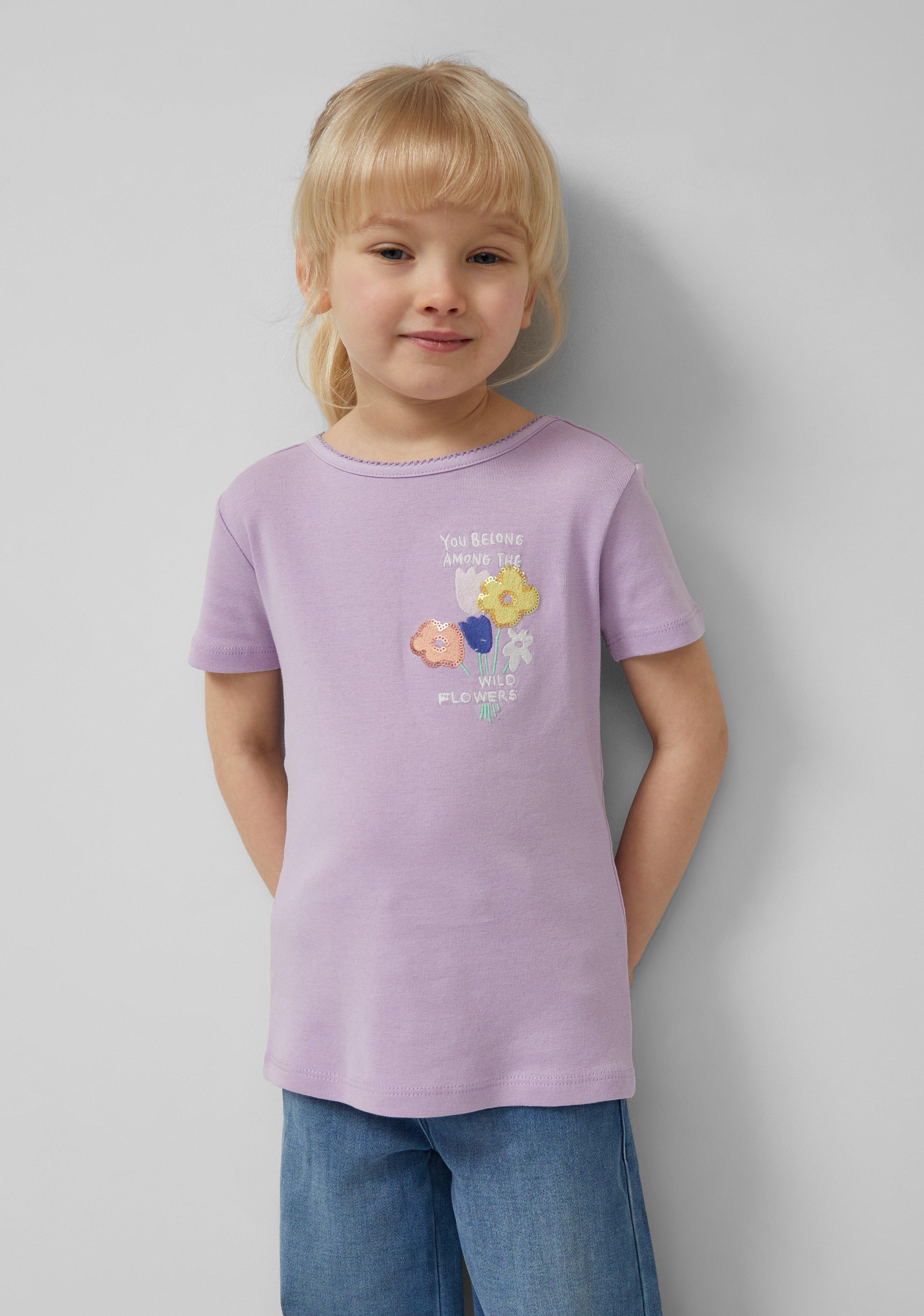 T-Shirt in 4615, 2218 & 0401