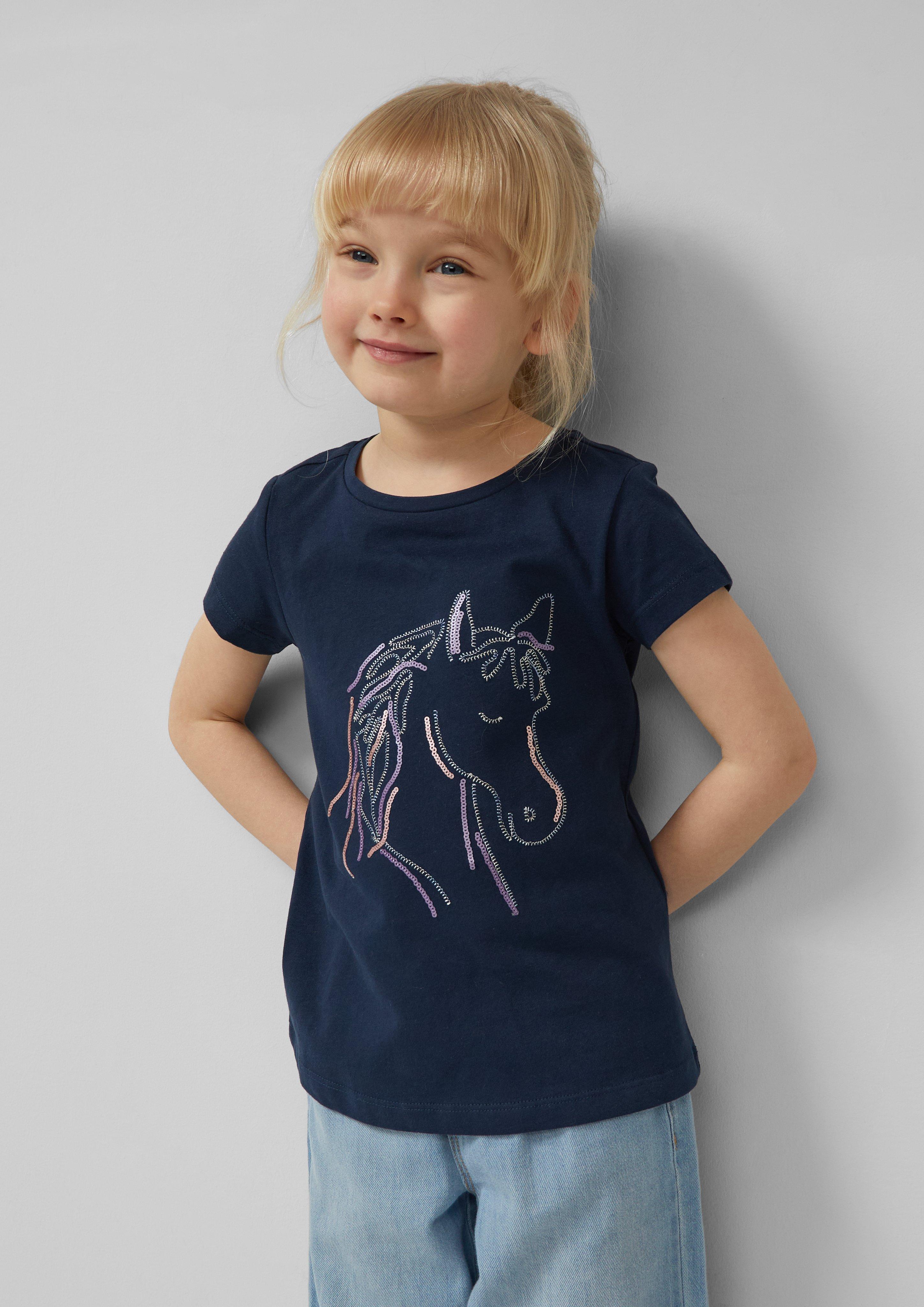 T-Shirt in 5952, 4615 & 2218