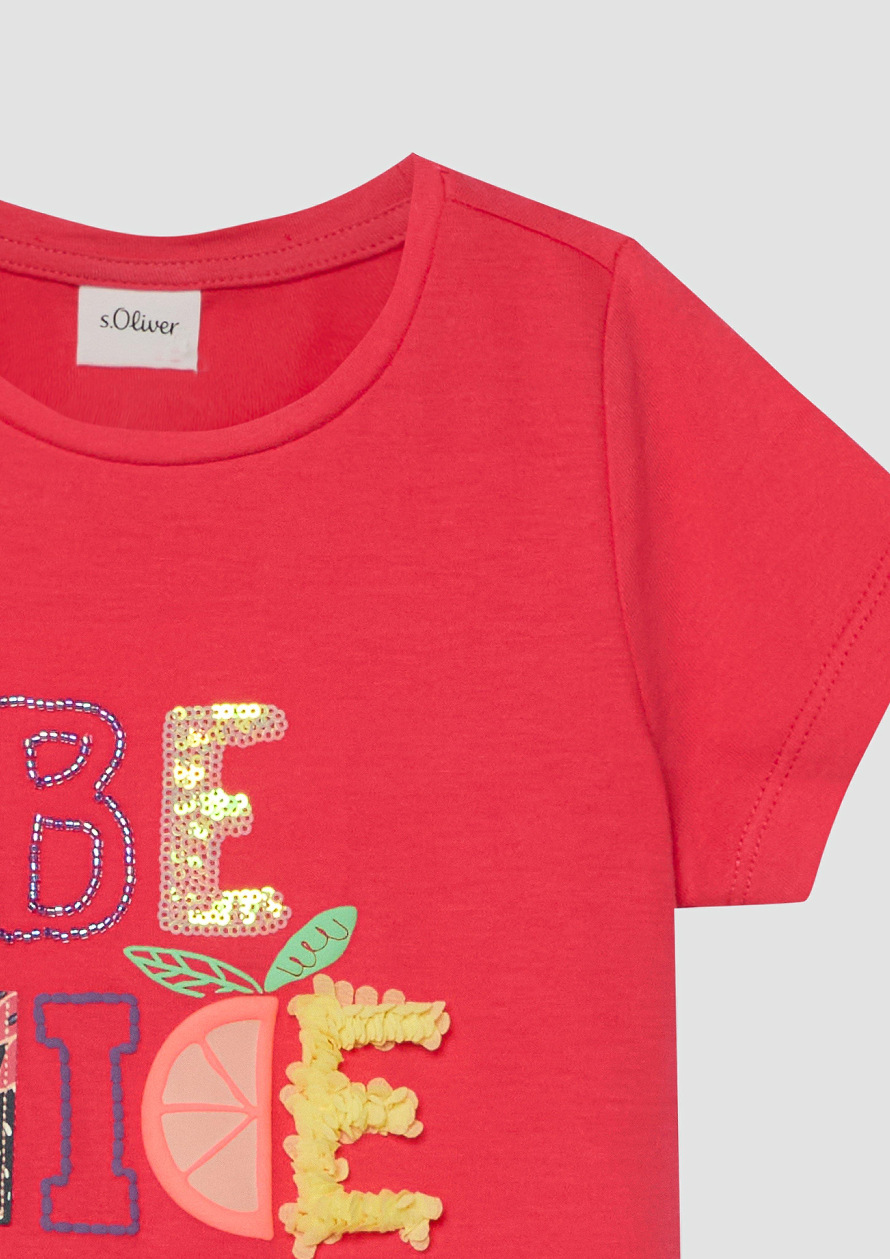 T-shirt in 4290, 2218 & 0100