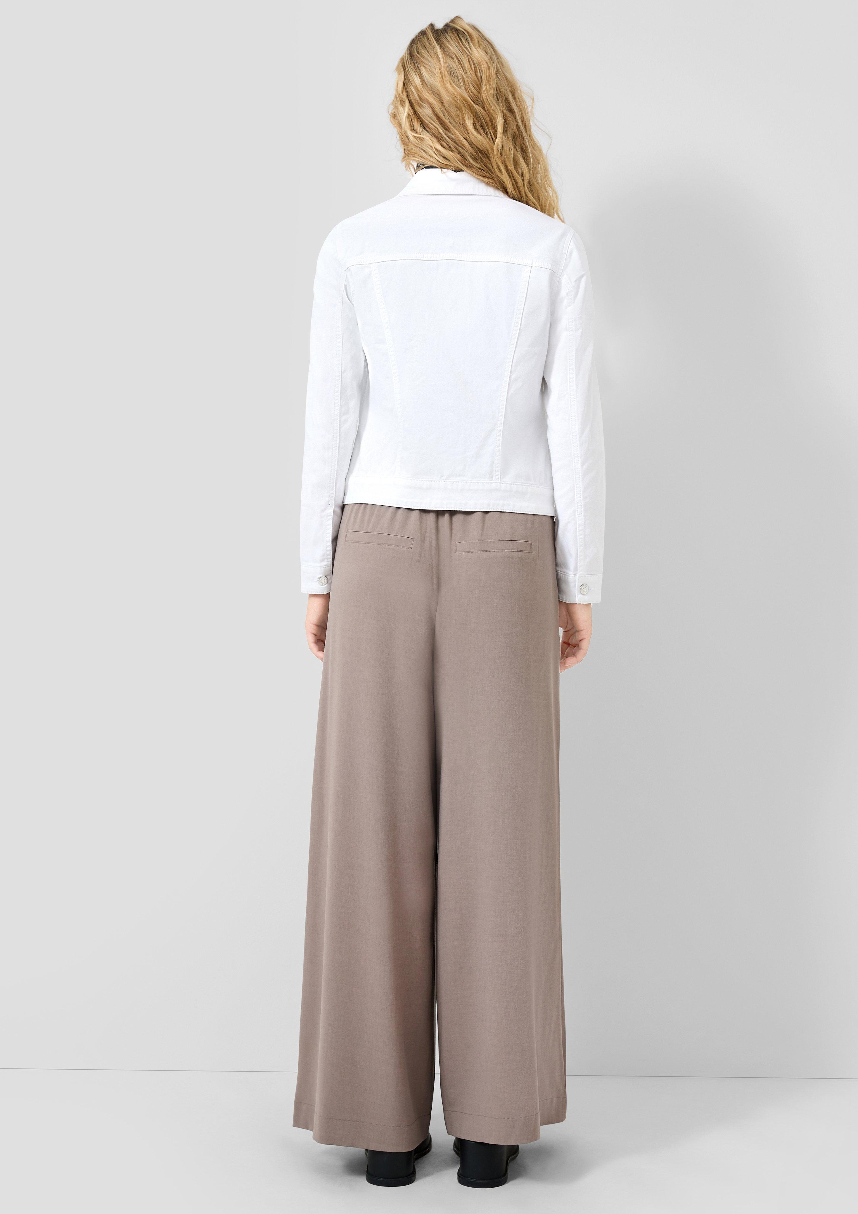 Bunda in 0100, 9625 & 9999