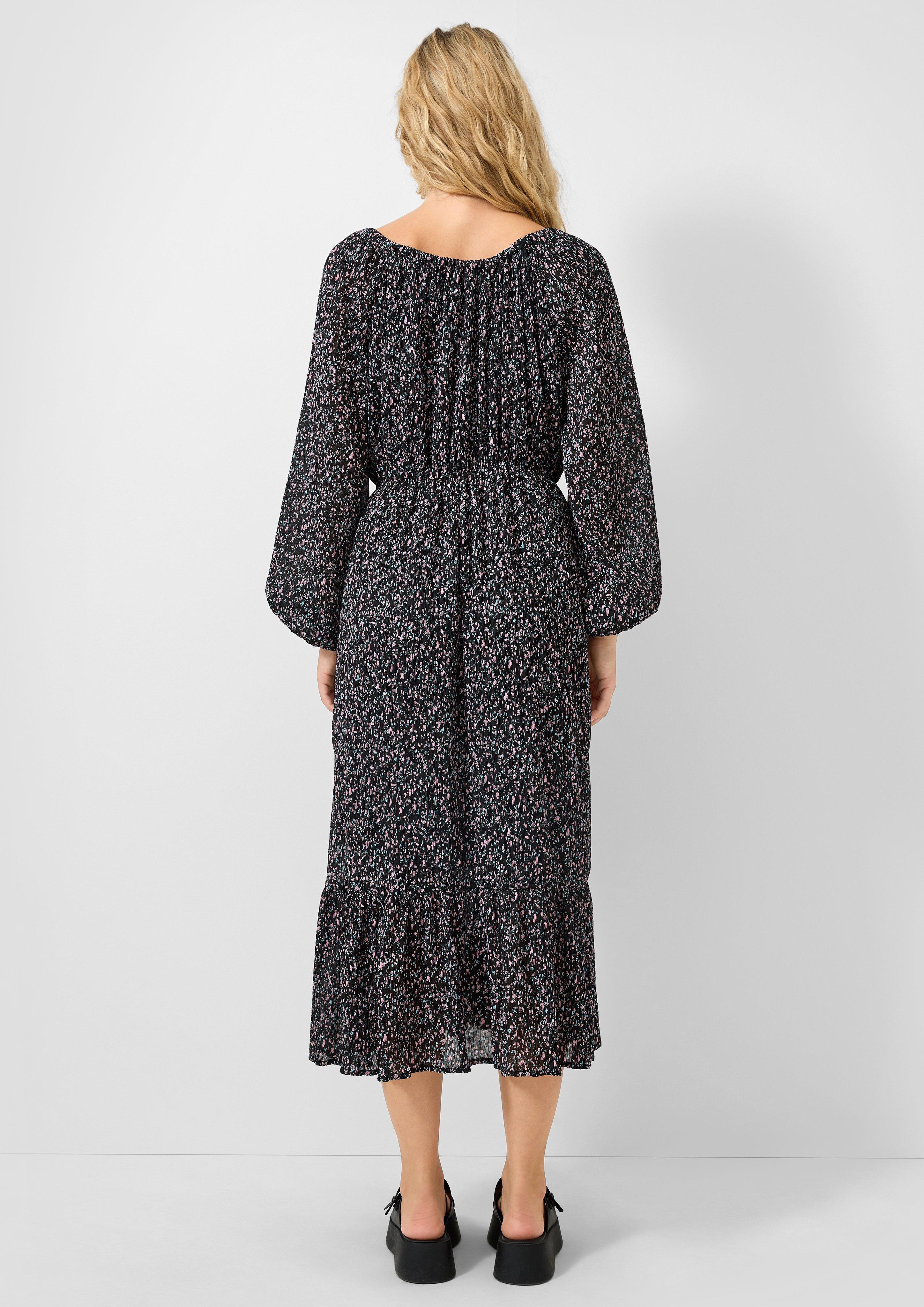 Šaty in 99A0 & 03A0