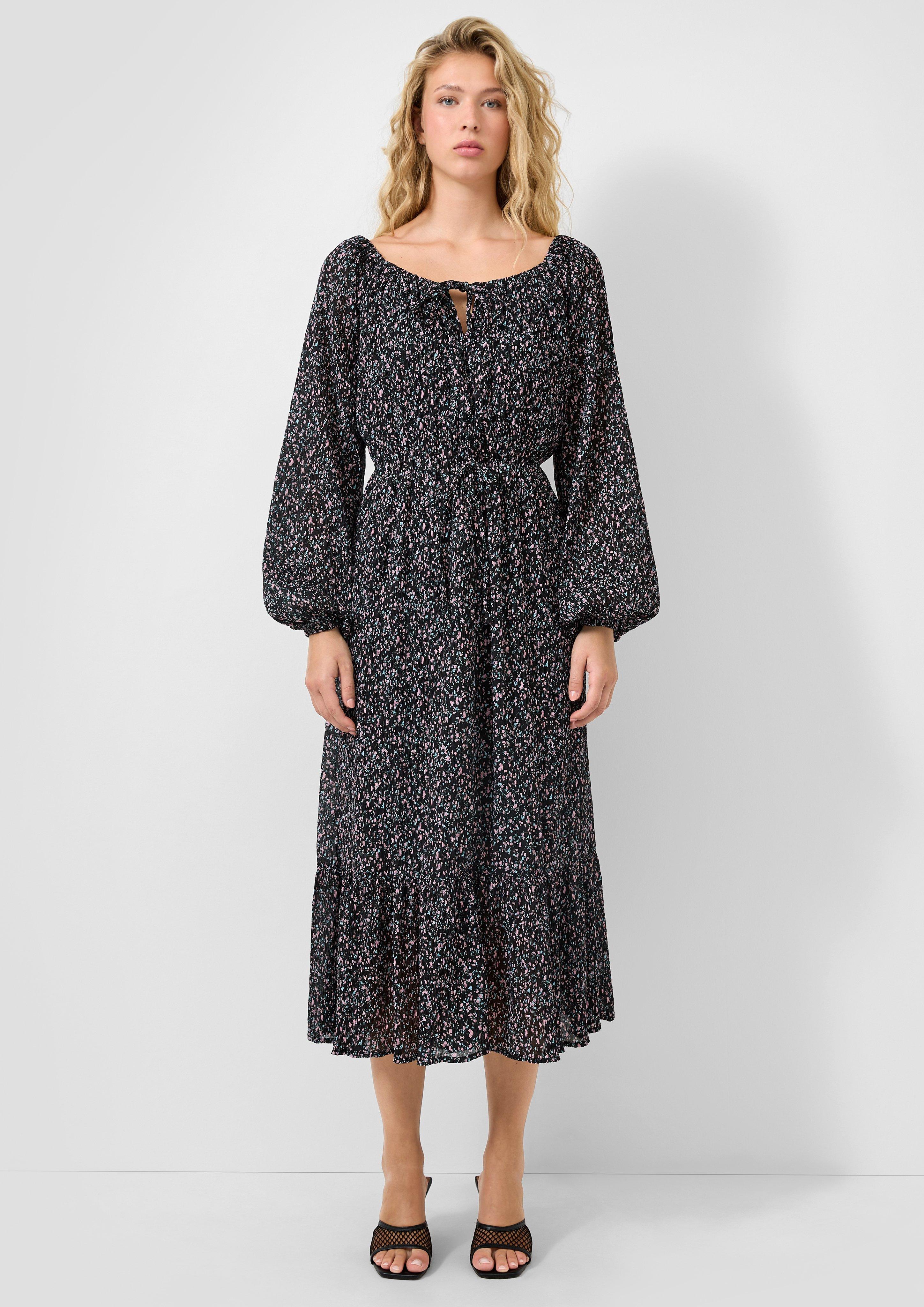 Šaty in 99A0 & 03A0