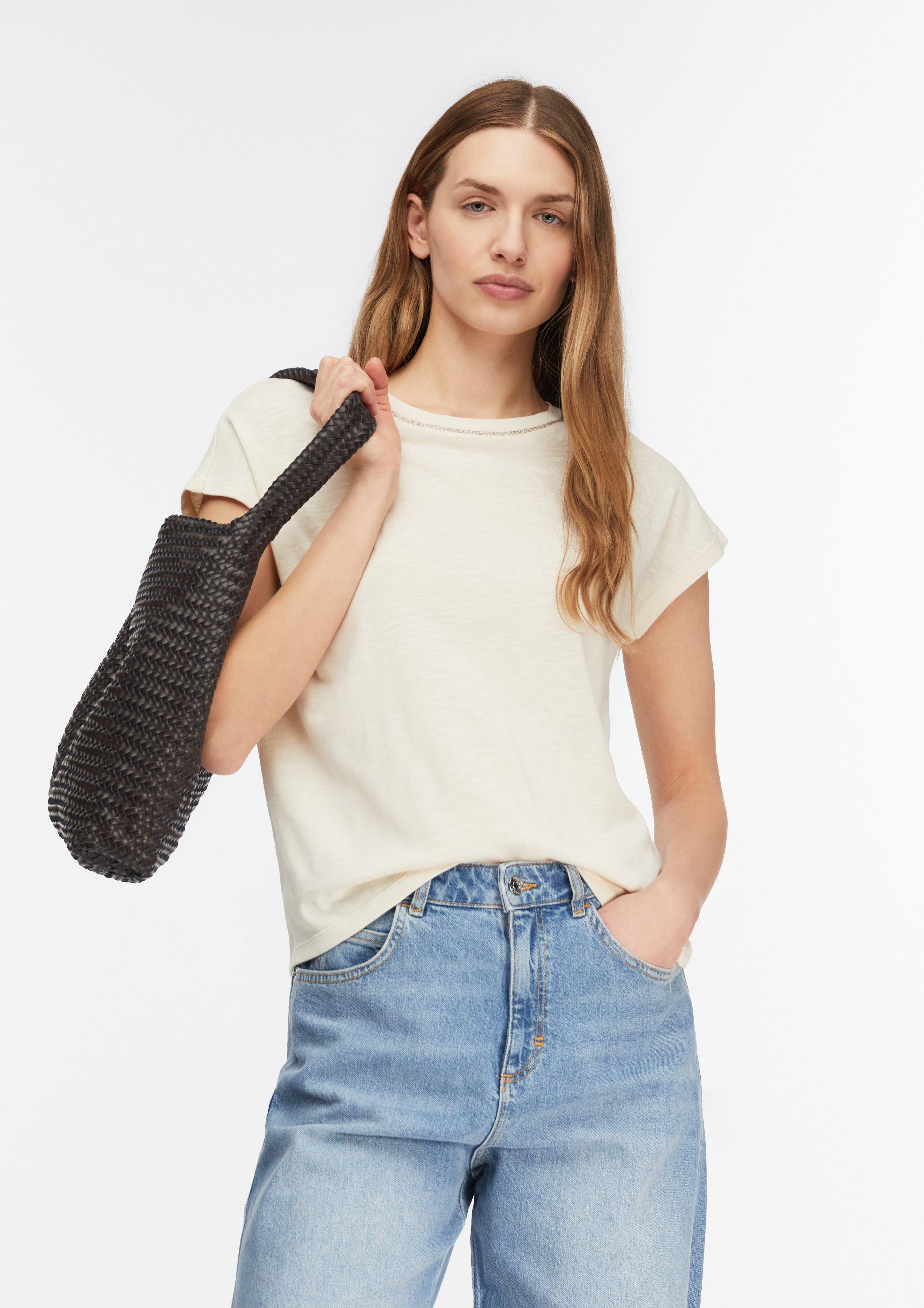 T-Shirt in 0403 & 8943