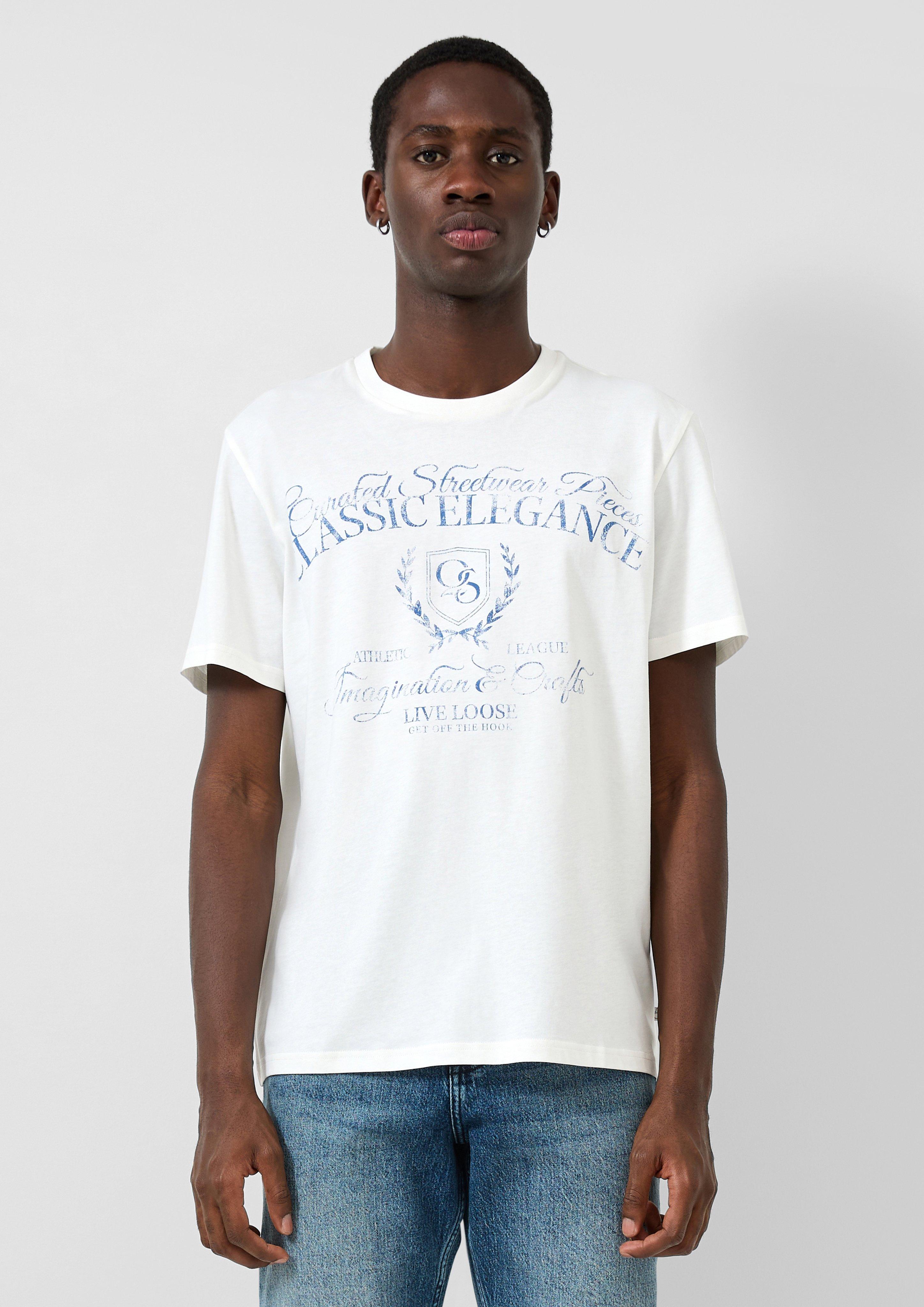 T-Shirt in 02D0, 61D0 & 50D0