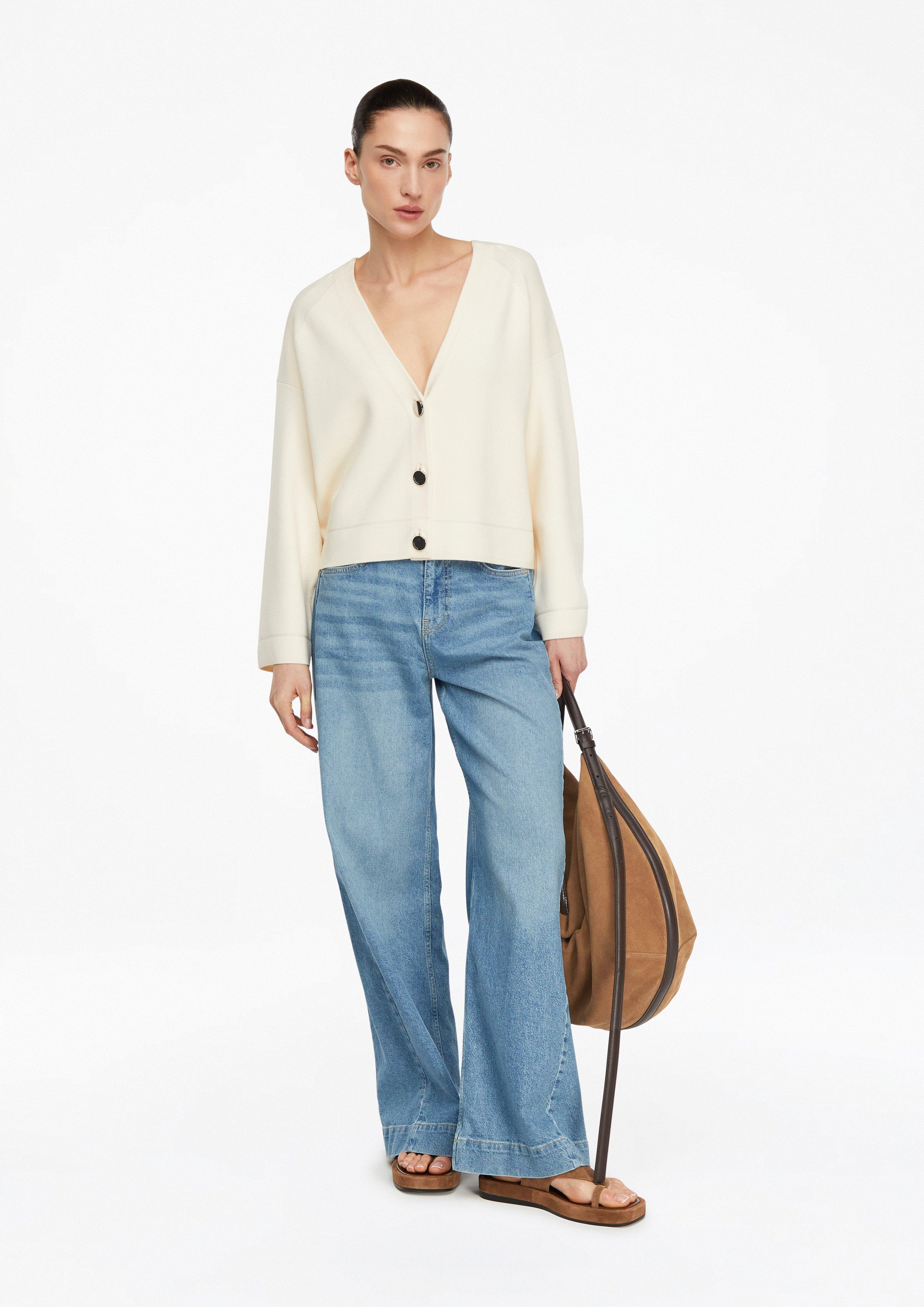 Cardigan in 0403 & 5976