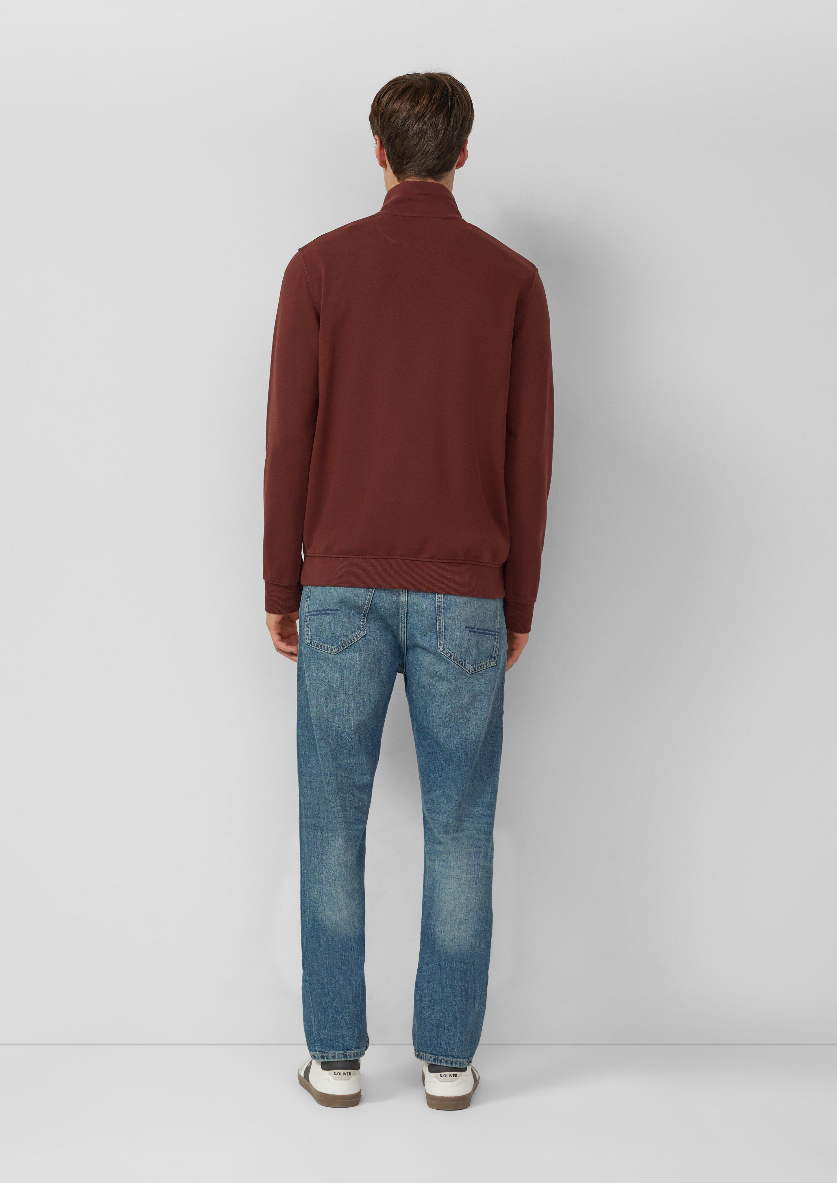 Sweatshirt in 3907, 9999 & 8623