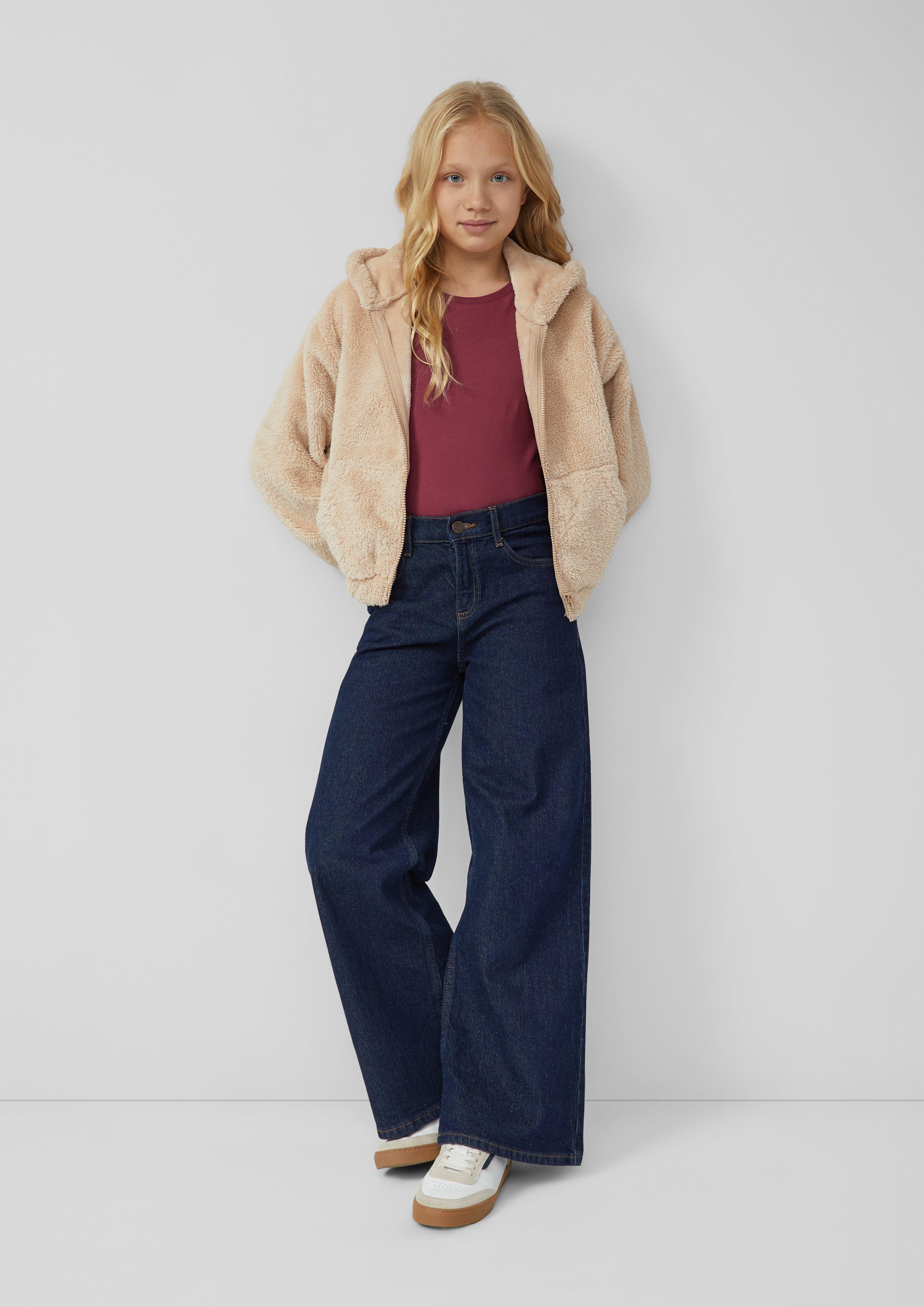 Tričko in 0401, 4615, 5742 & 0100