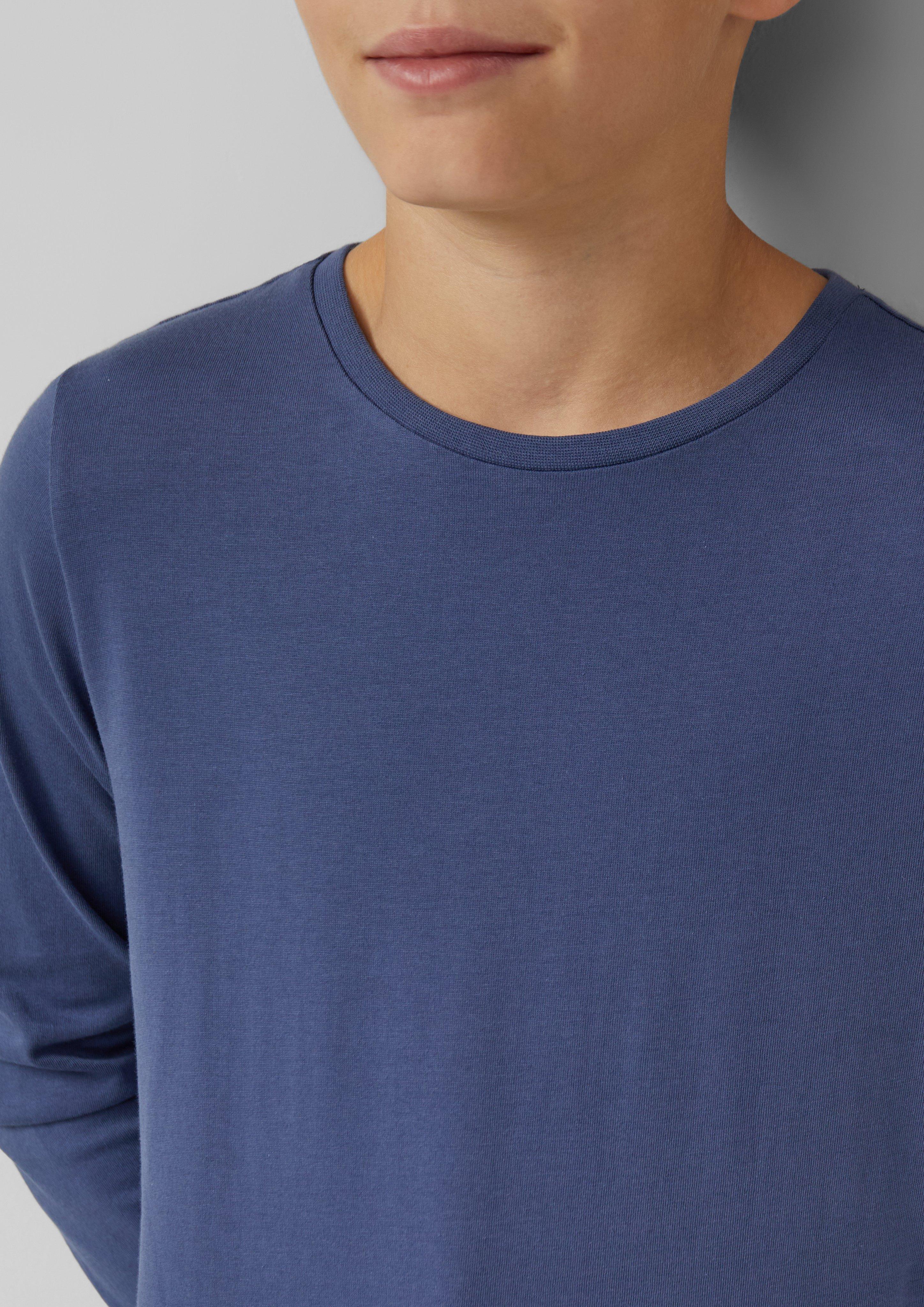 T-shirt in 5742, 4615, 0401 & 0100