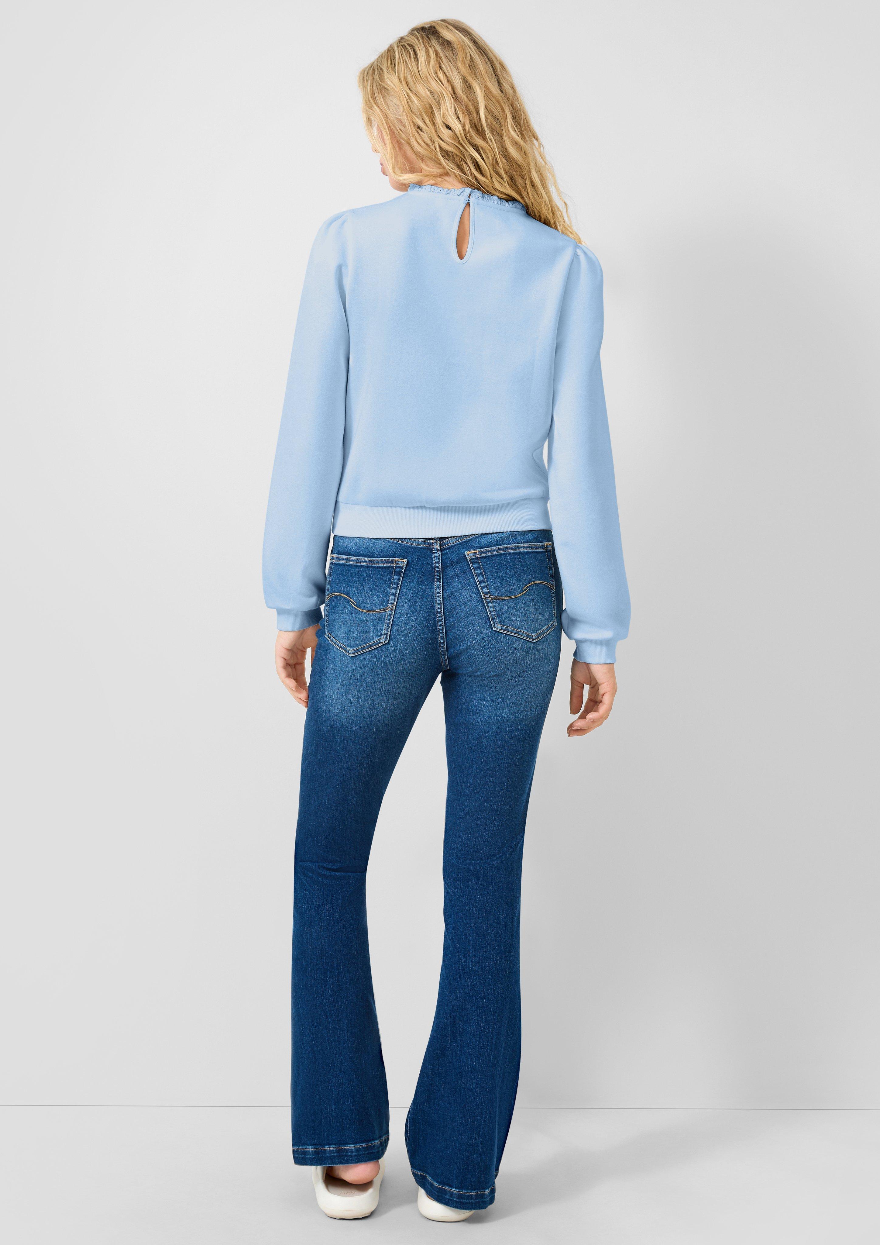 Sweatshirt in 5104 & 0300