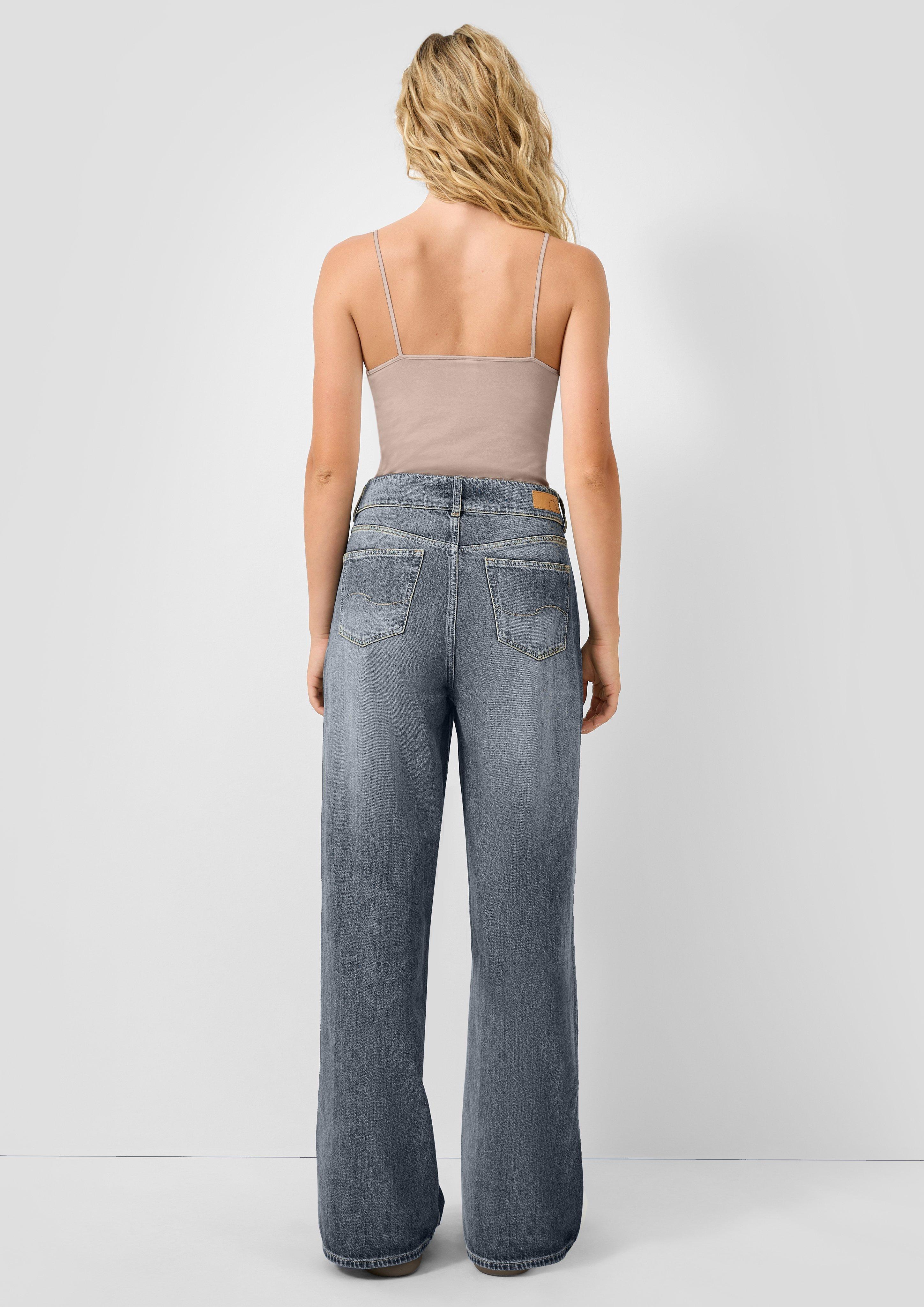 T-Shirt in 9625, 0300 & 9999