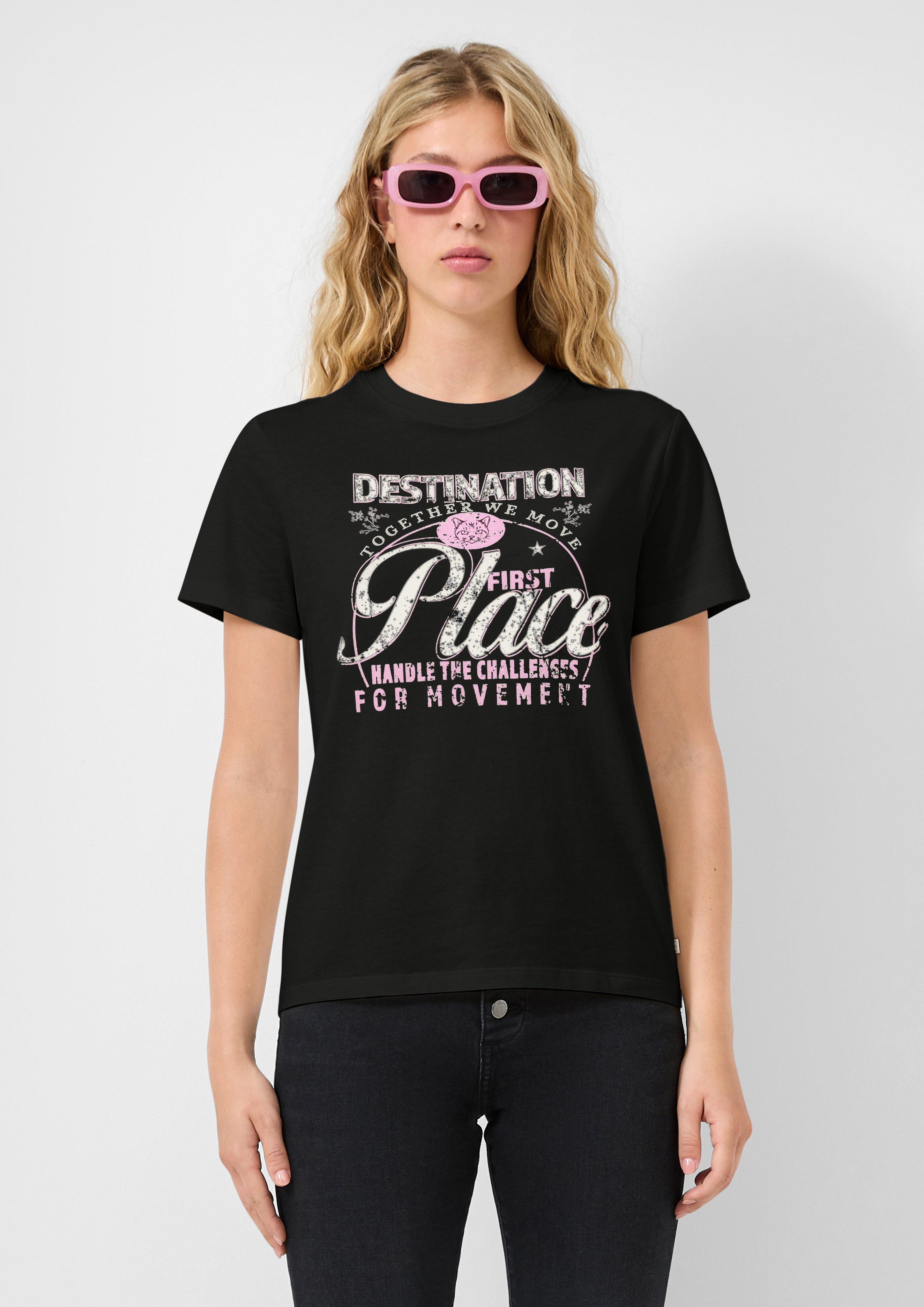 T-Shirt in 99D0, 03D0 & 51D0