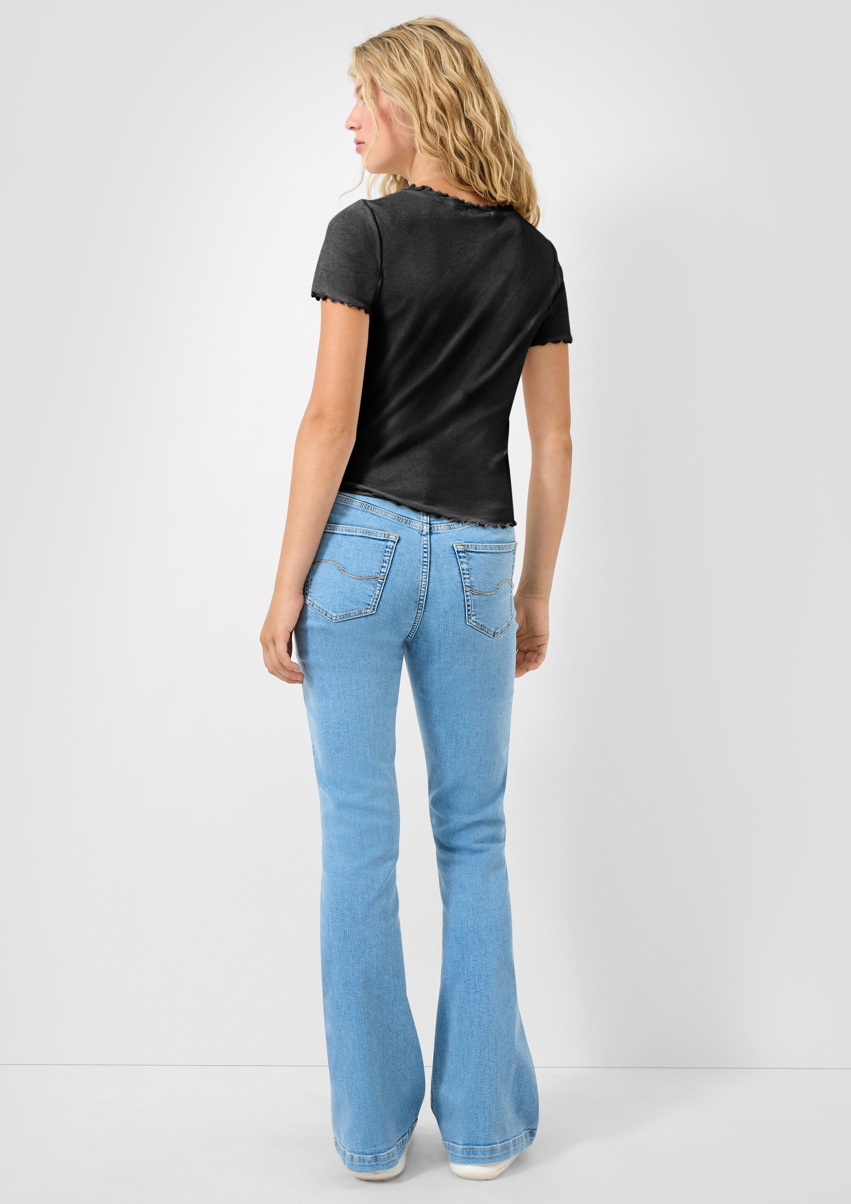 T-Shirt in 99D0, 03D0, 51D0 & 41D0