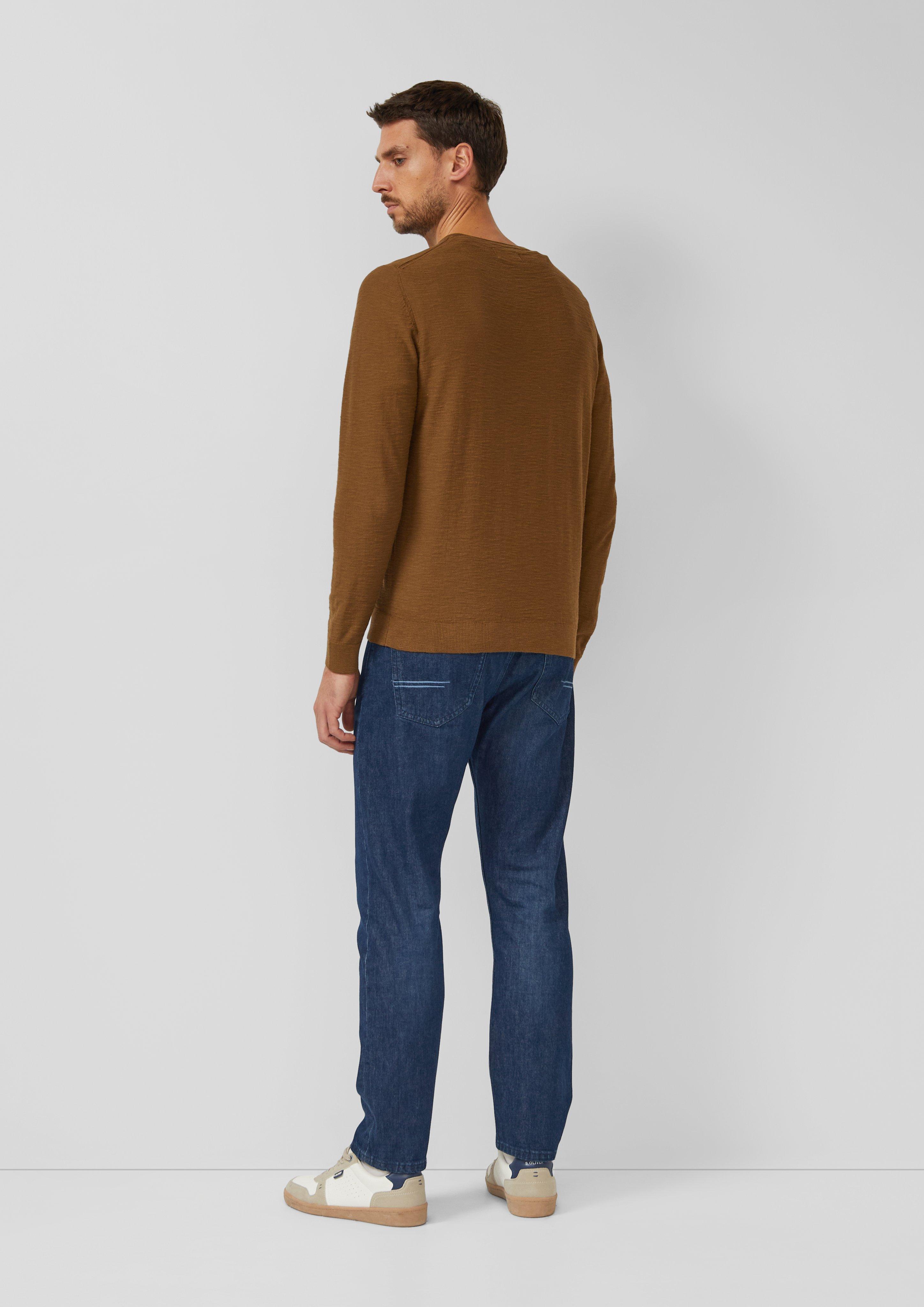 Pull en maille in 8919, 0200, 5978, 3410, 6122, 6244, 4242 & 7853