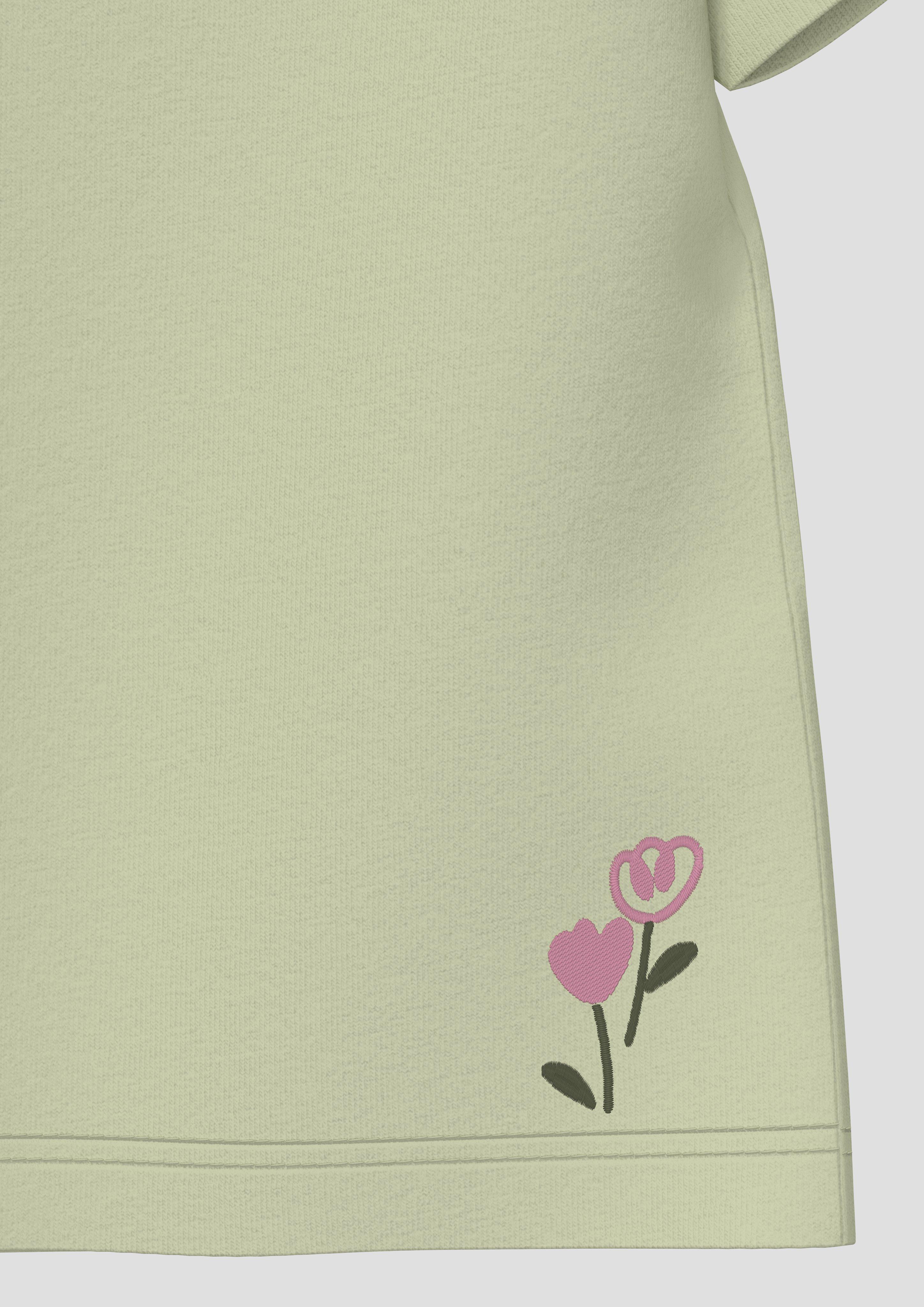 T-Shirt in 7022, 0401 & 4117