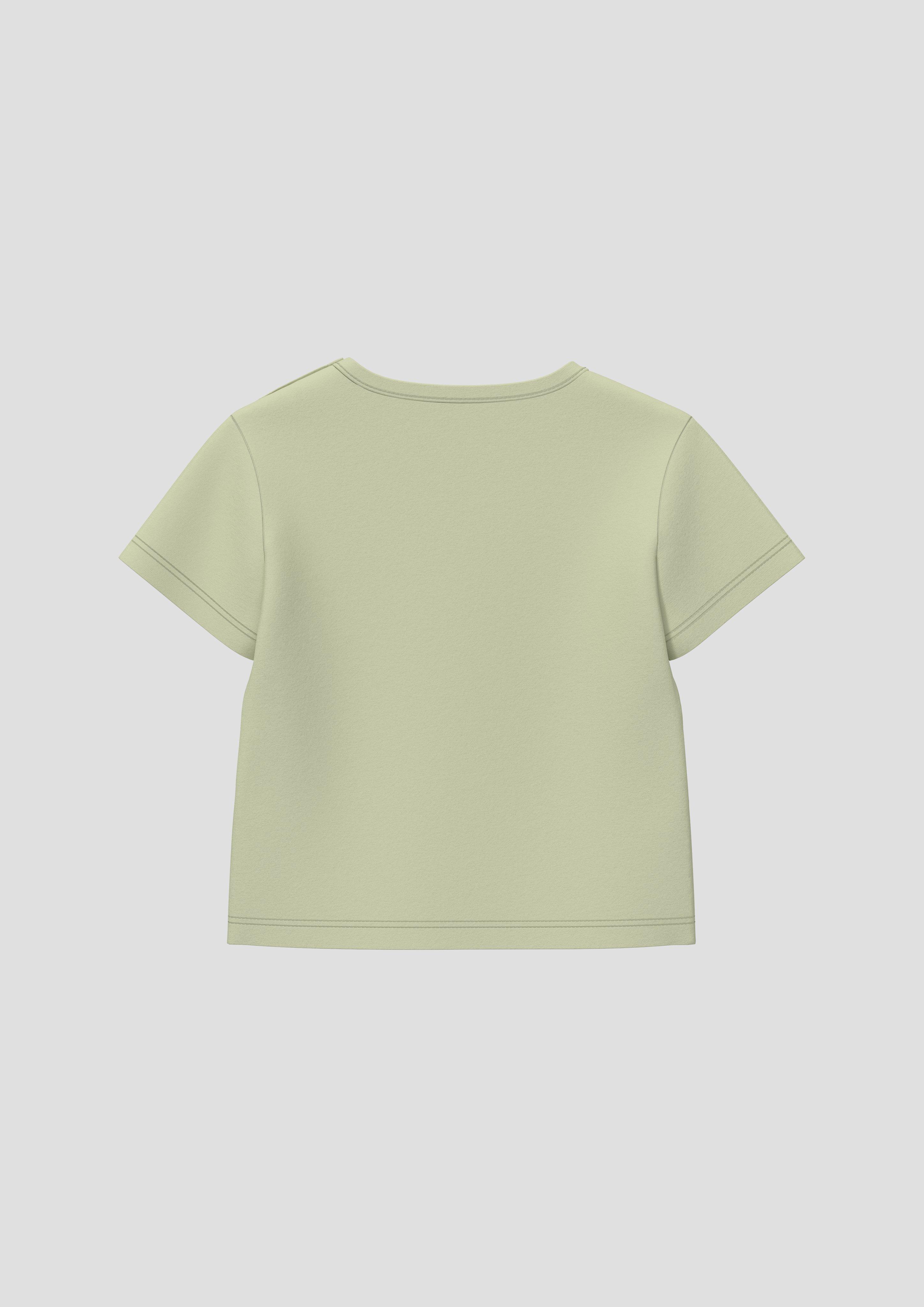 T-shirt in 7022, 0401 & 2342