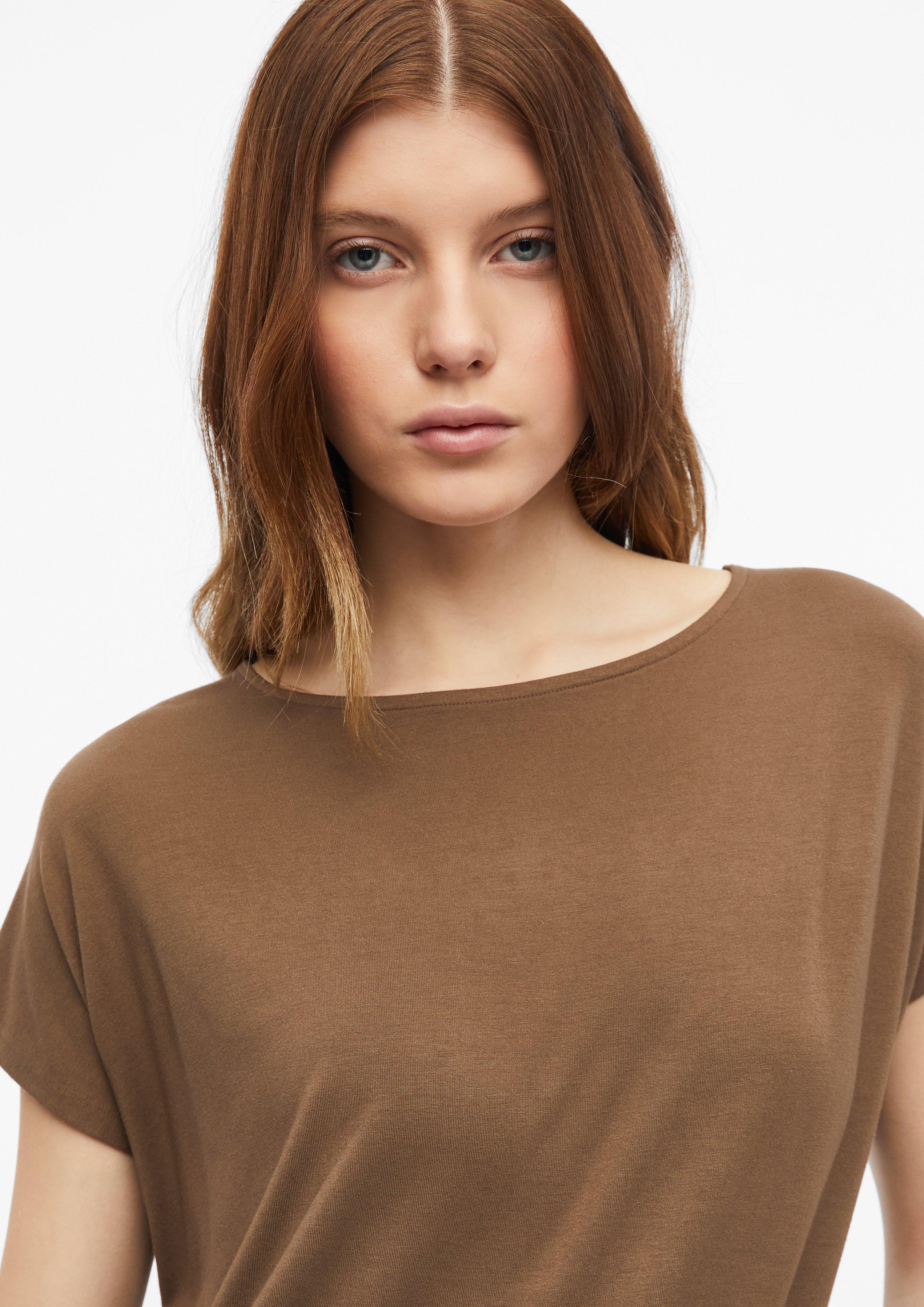  T-Shirt in  by 