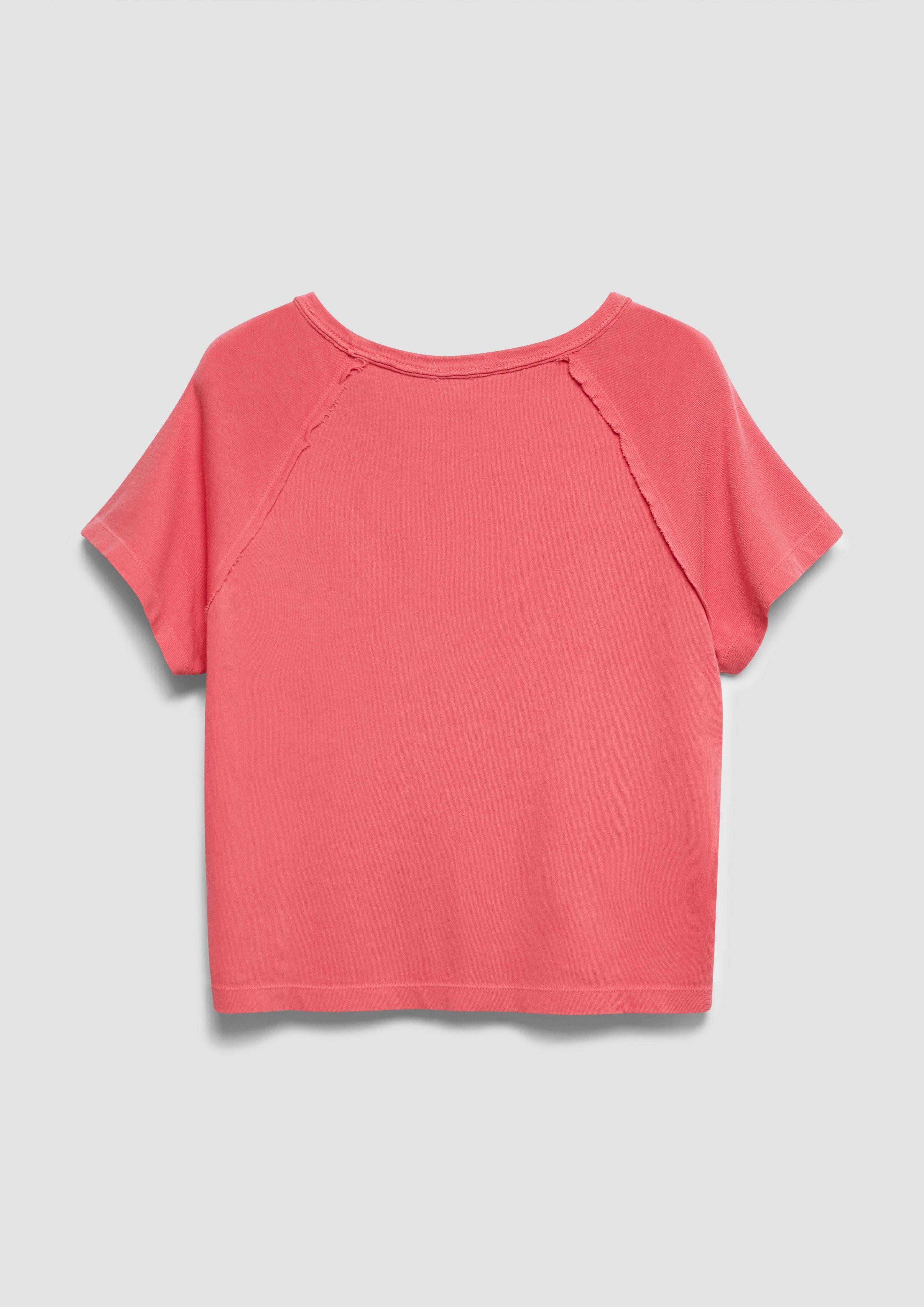 T-Shirt in 4239, 8918 & 8488