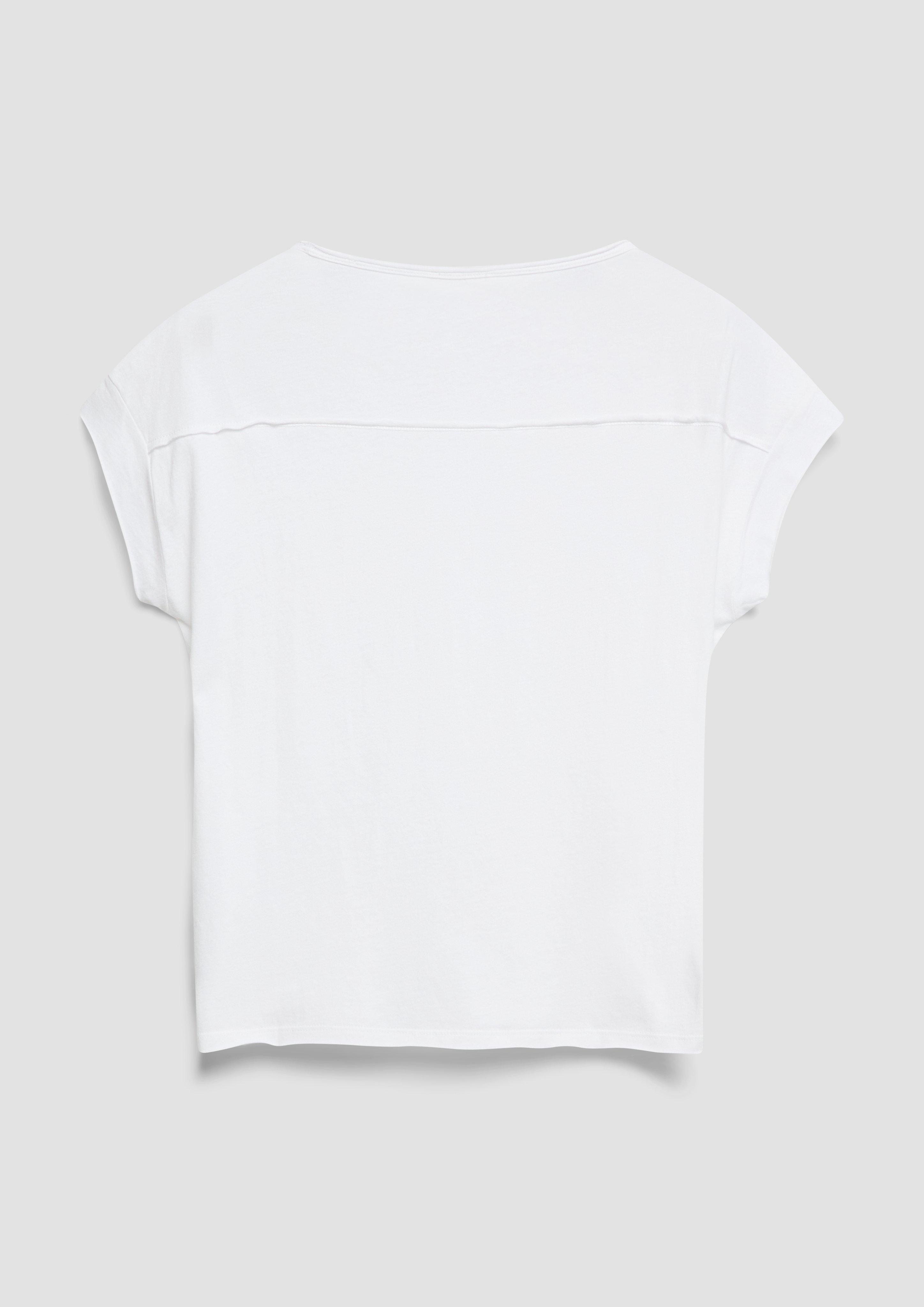 T-Shirt in 0100, 3903, 8918, 5025, 4239 & 9999