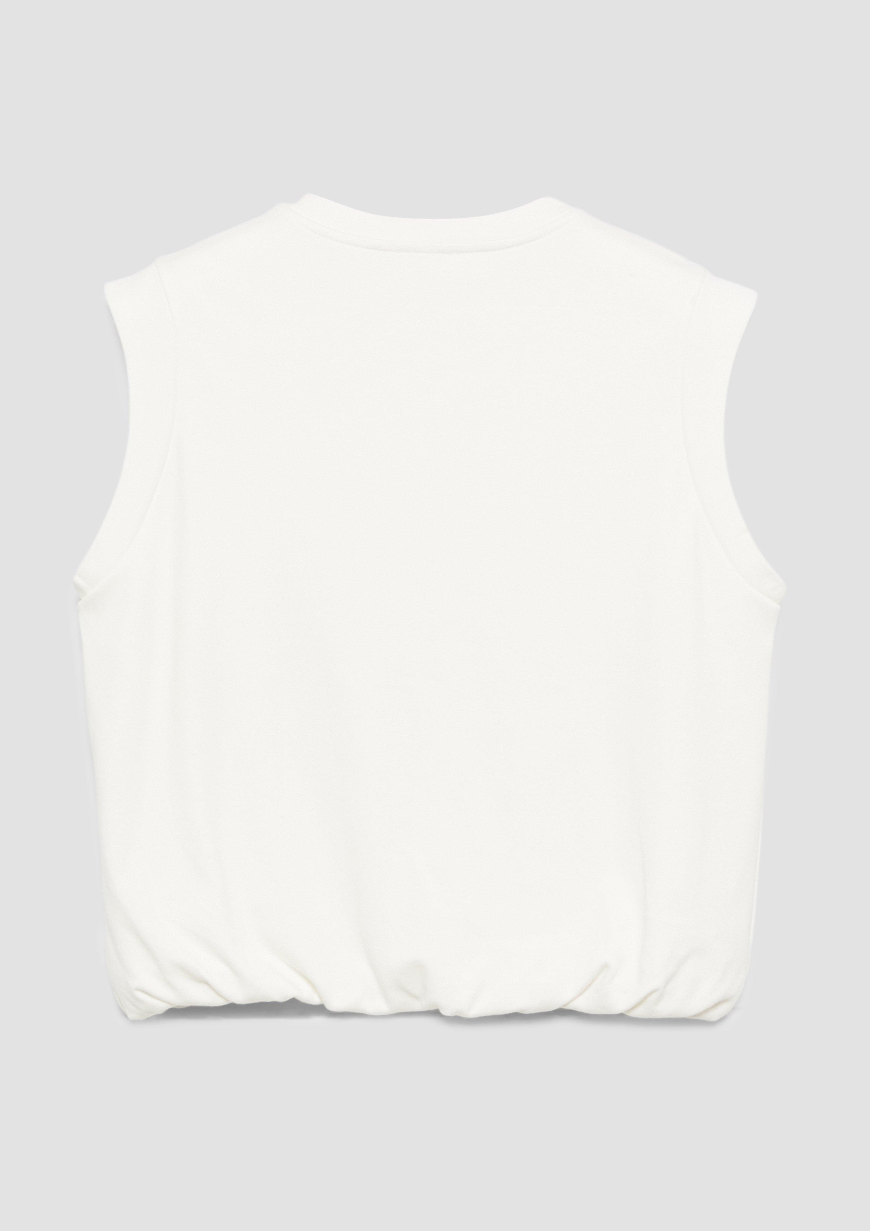 T-Shirt in 0210, 9999 & 3903