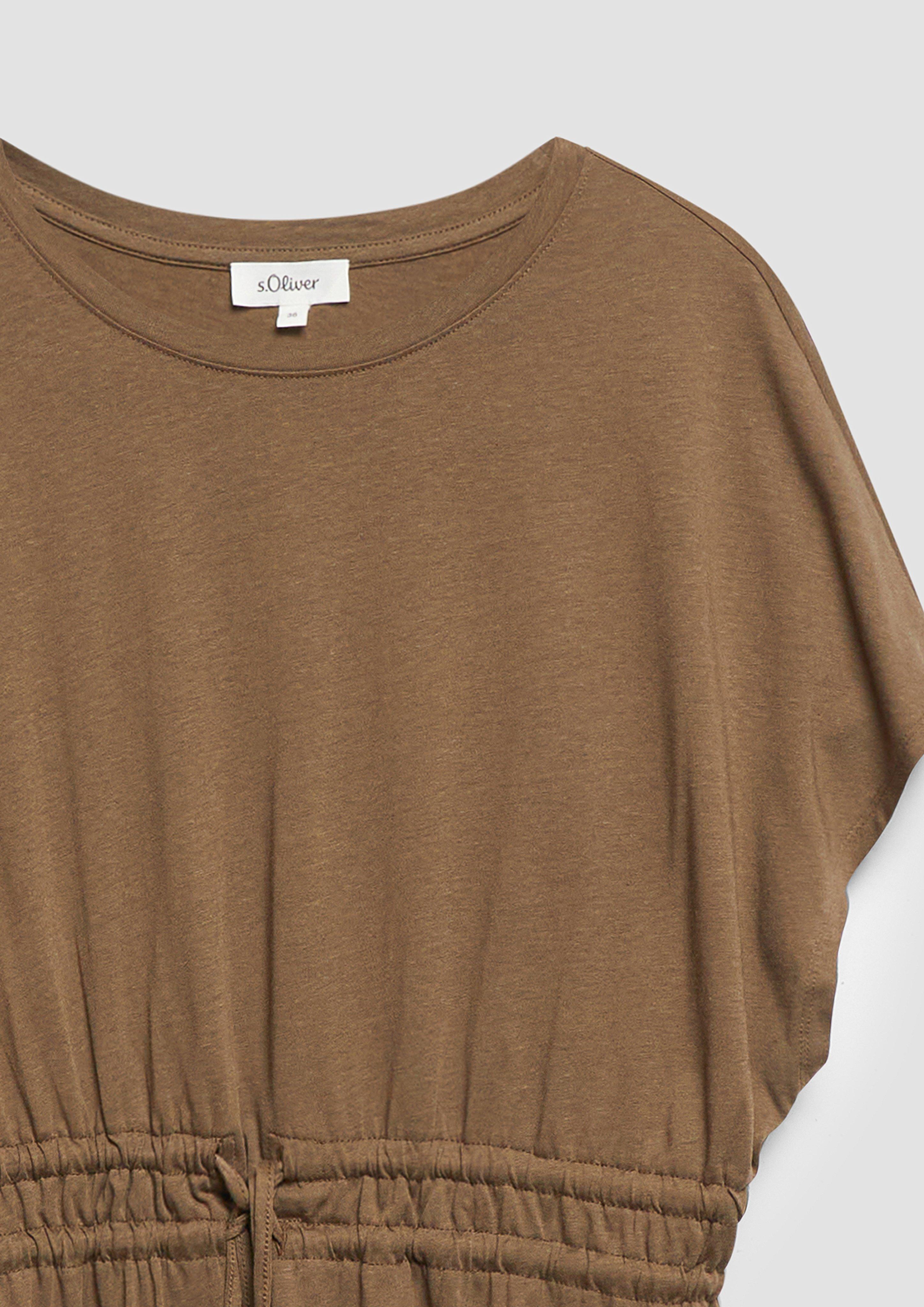 Robe in 8918, 84A0, 3903, 42A0 & 9999