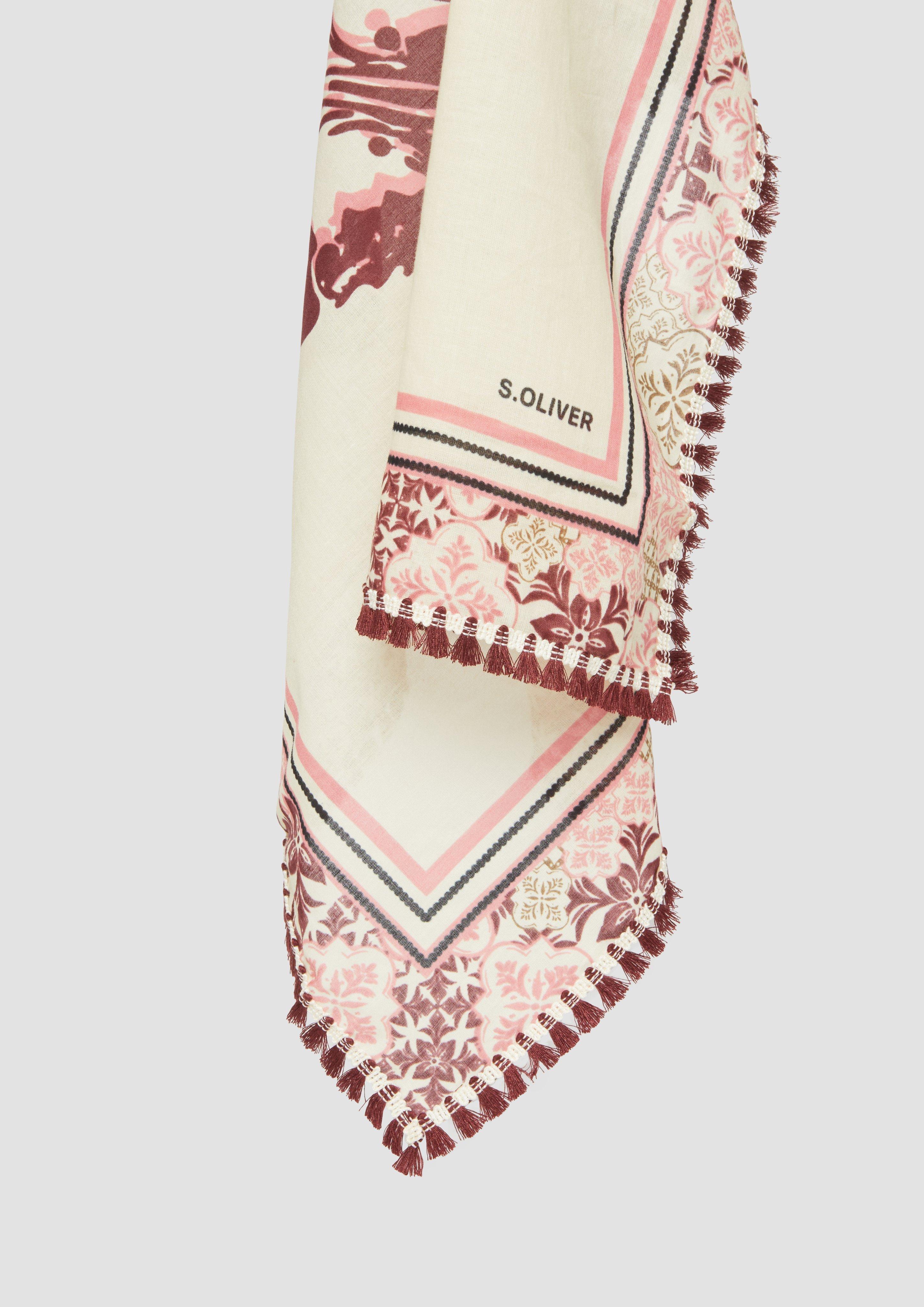 Schal in 39D3, 50D5 & 84D4