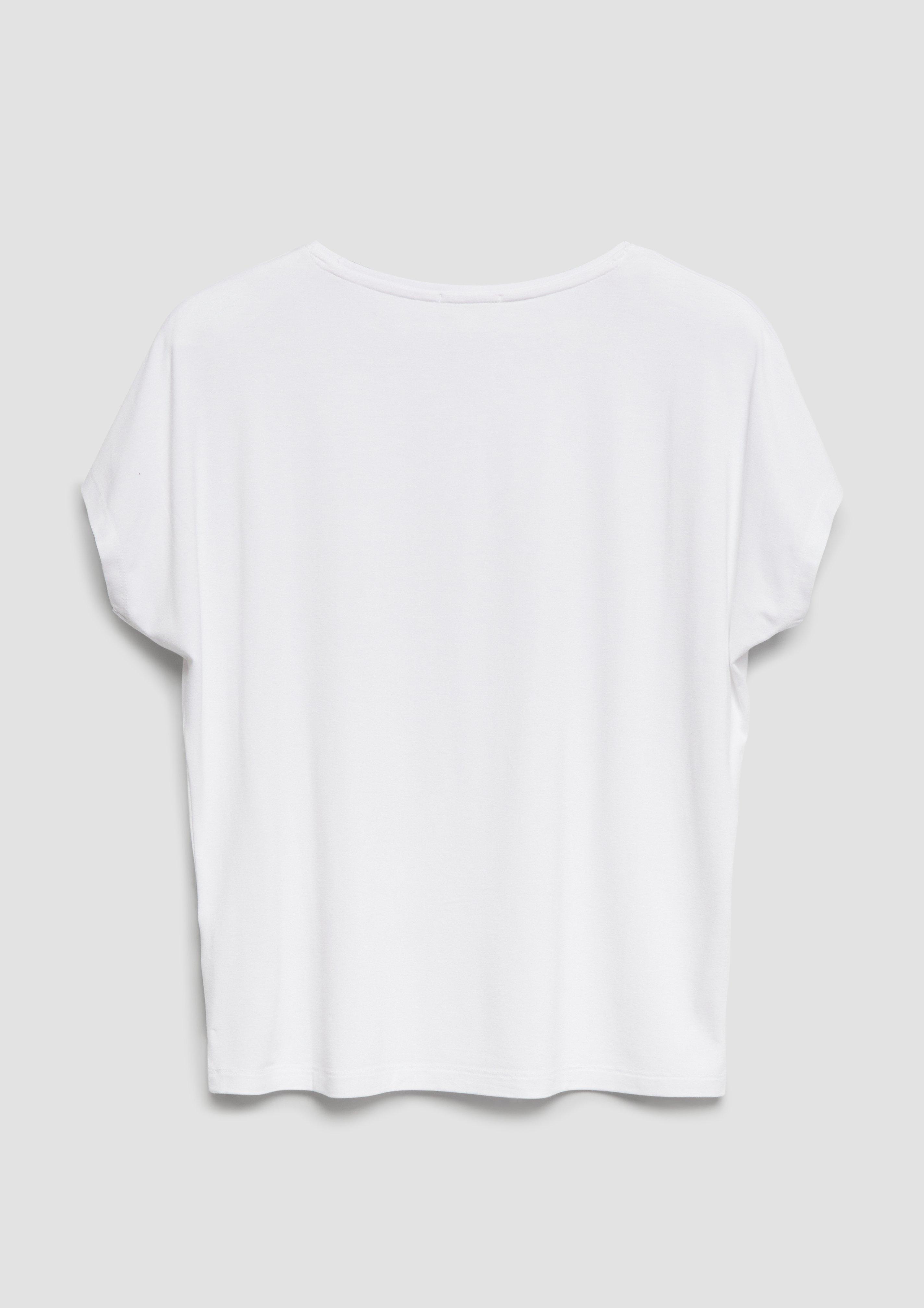 Majica in 0100, 4239, 5025, 3903 & 8918