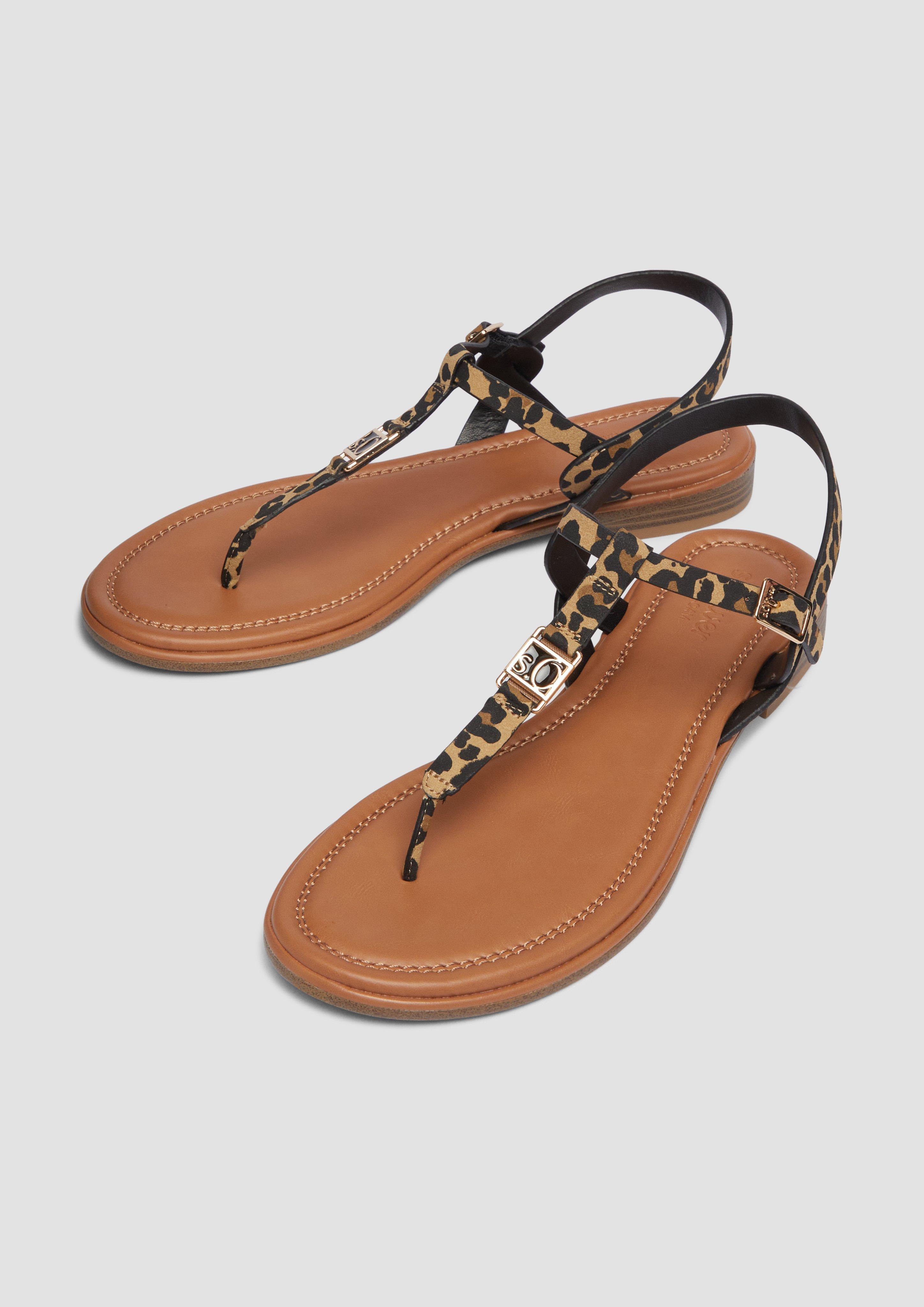 Sandalen in 93A1, 8755, 9999 & 0400