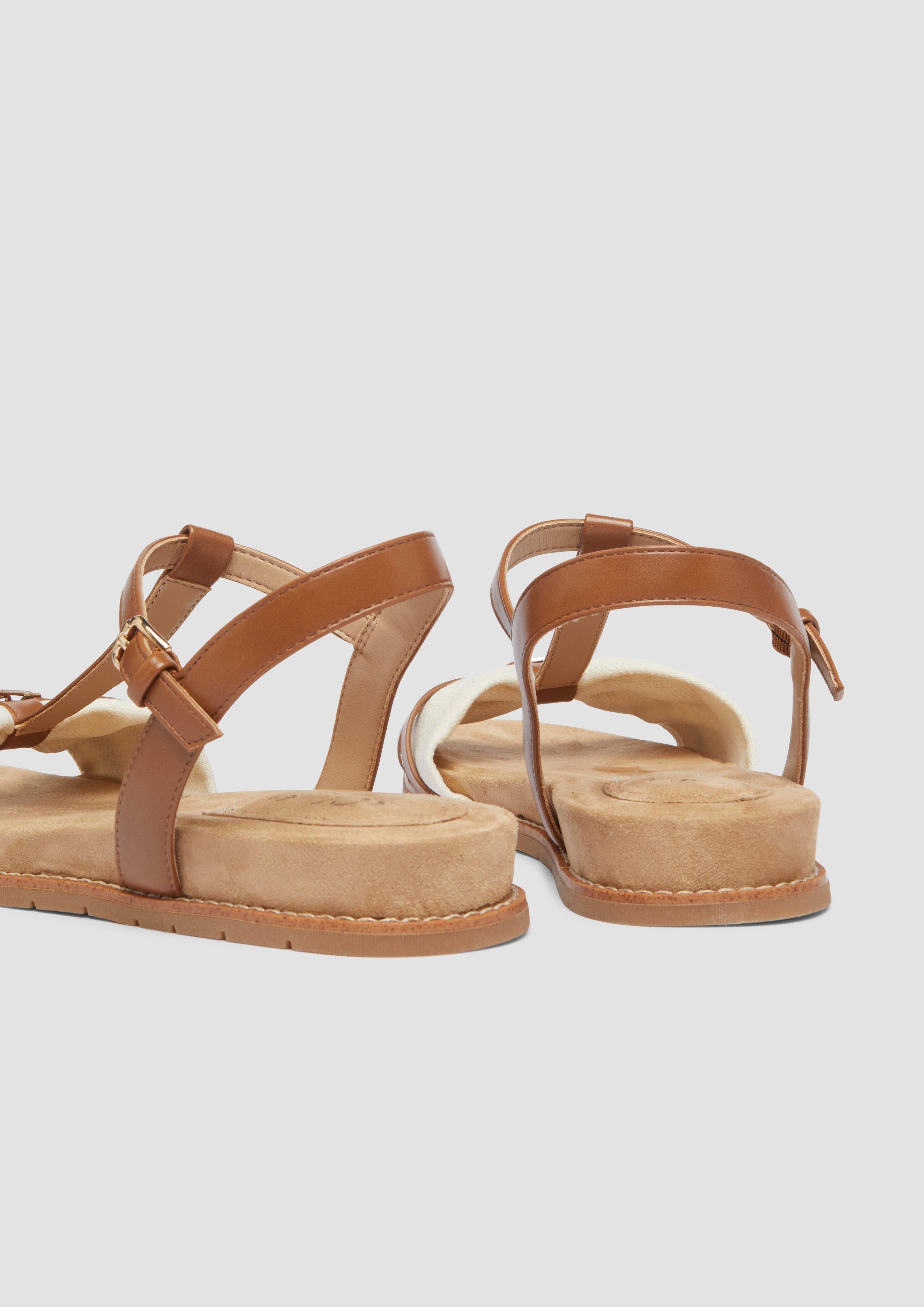 Pantoletten in 81D6 & 99D8