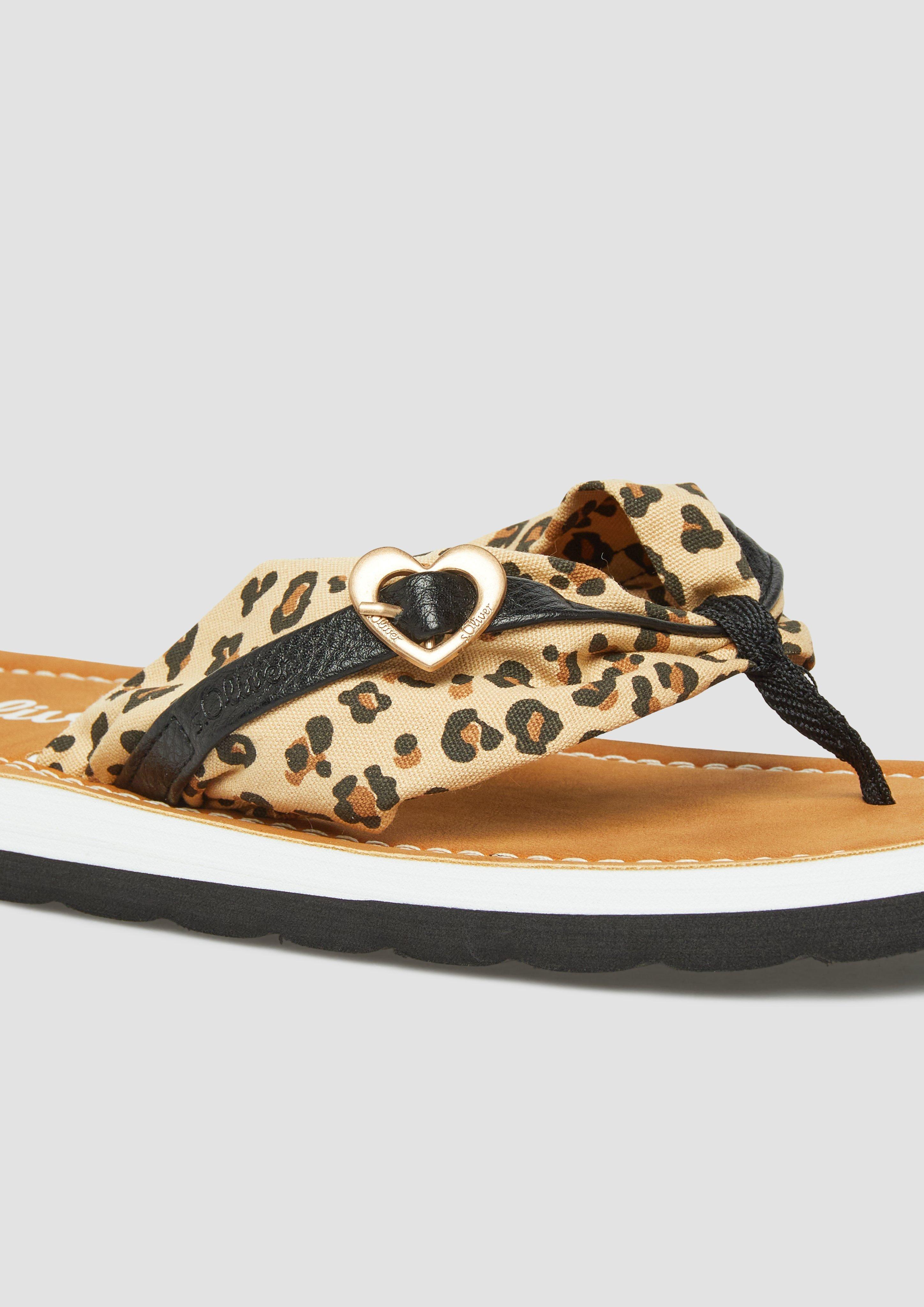 Pantoletten in 93A1, 59D2, 5740 & 84D0