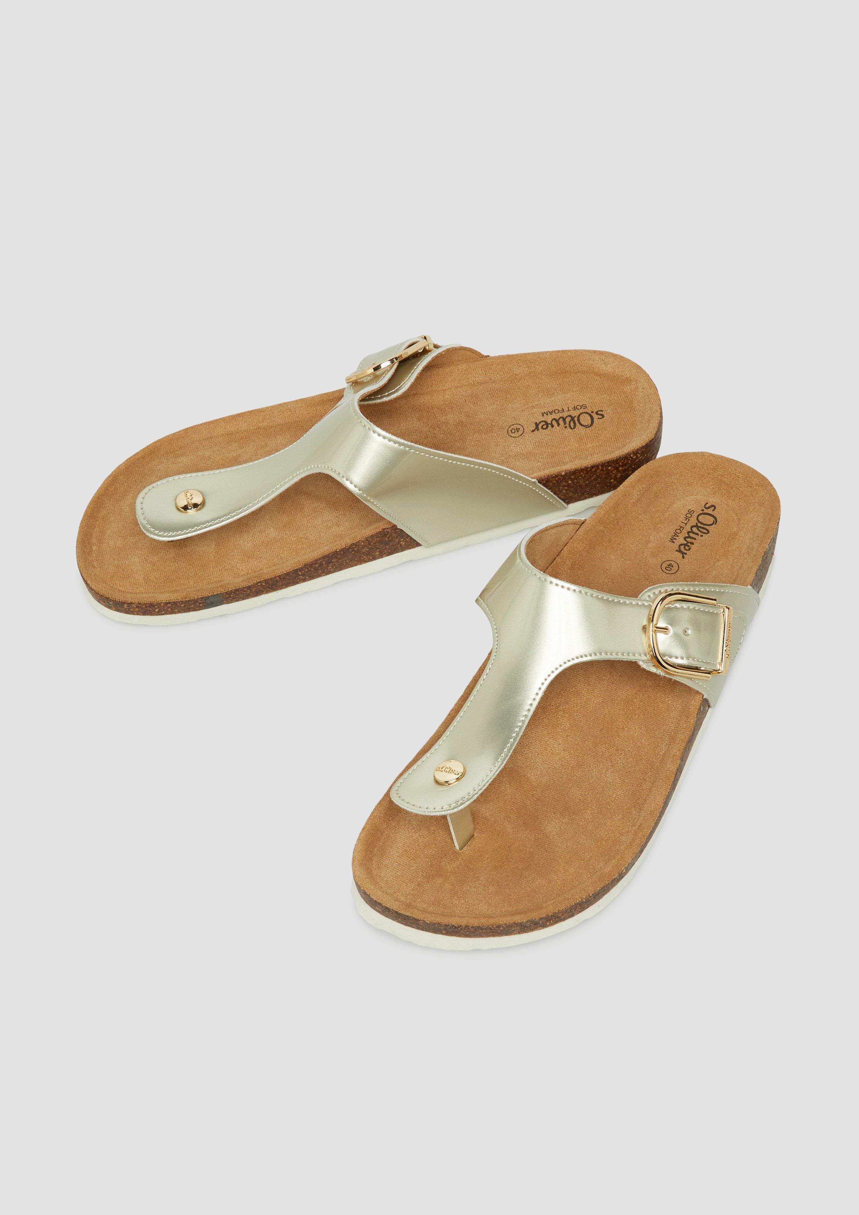 Pantoletten in 0400, 9999 & 7810