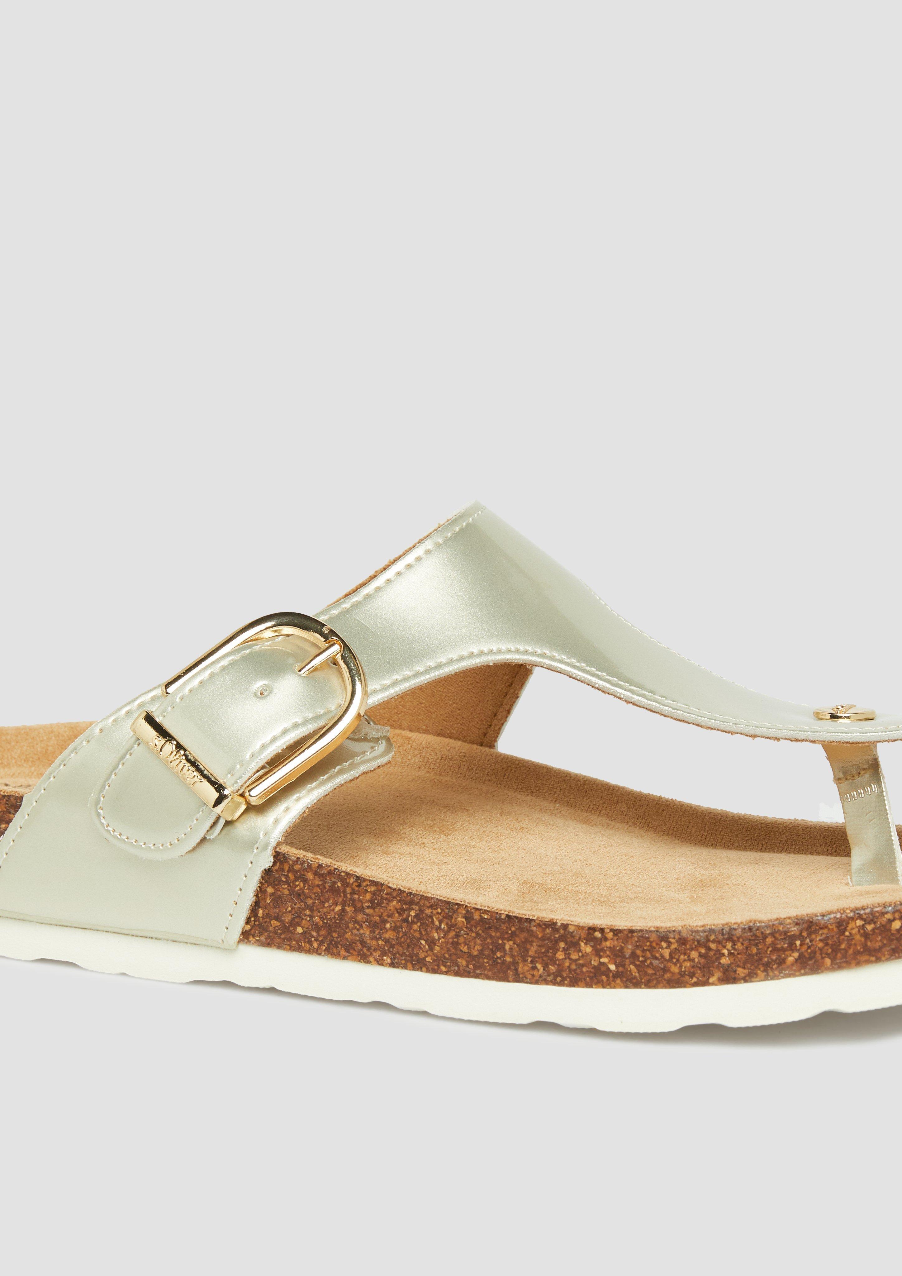 Pantoletten in 0400, 9999 & 7810