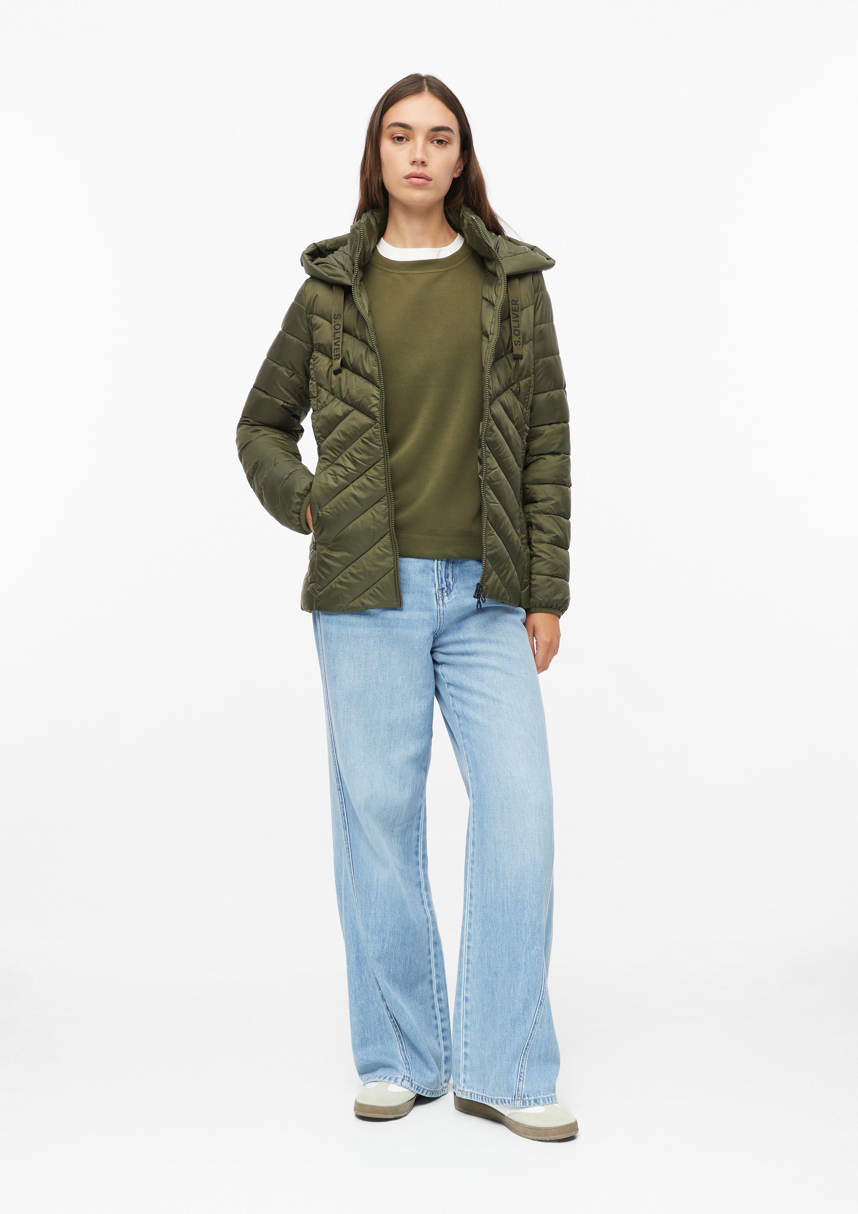 Damen Leichte Steppjacke mit Kapuze in olive von s.Oliver
