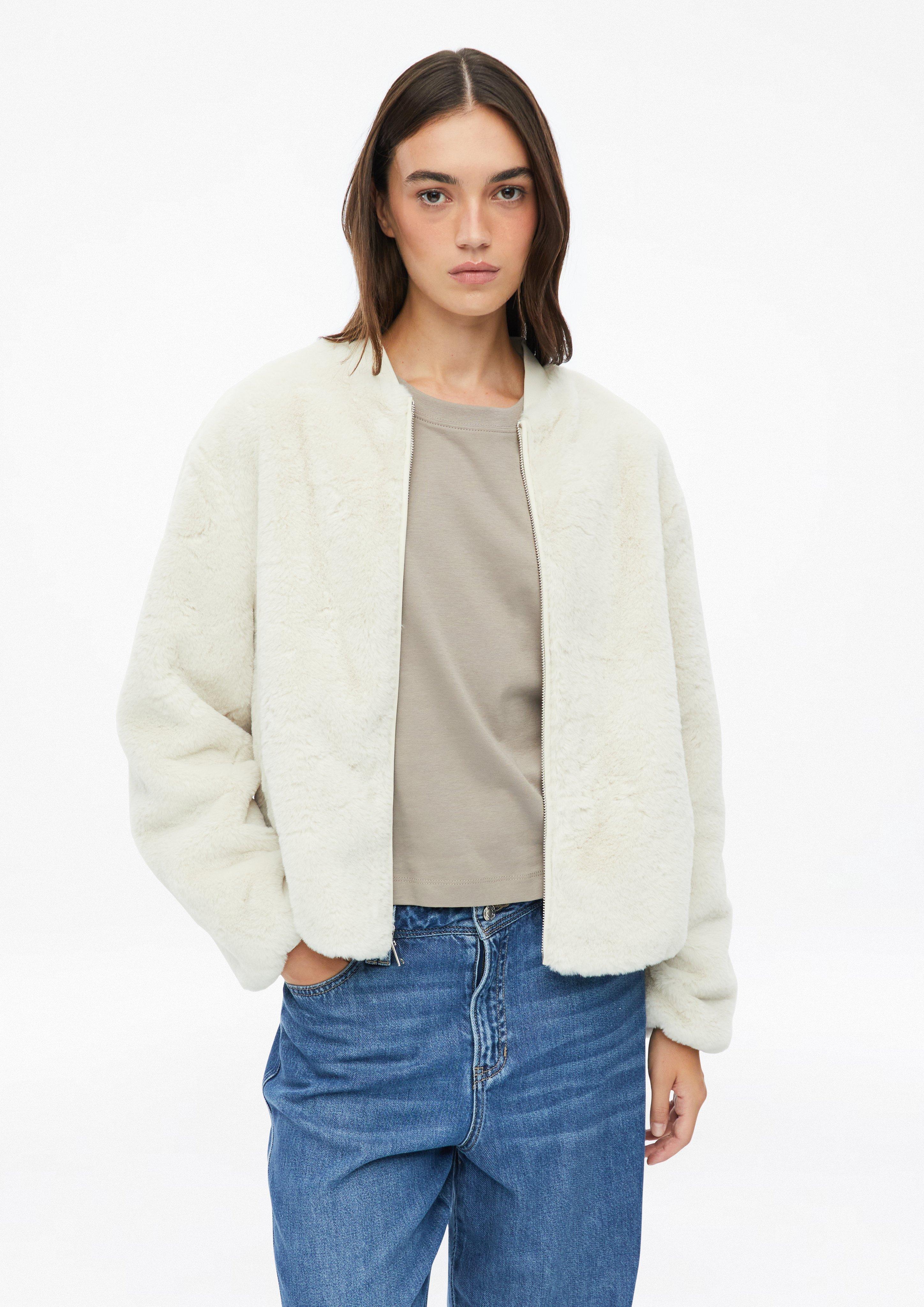 Wendeblouson aus Webpelz in Farbe helles beige von s.Oliver