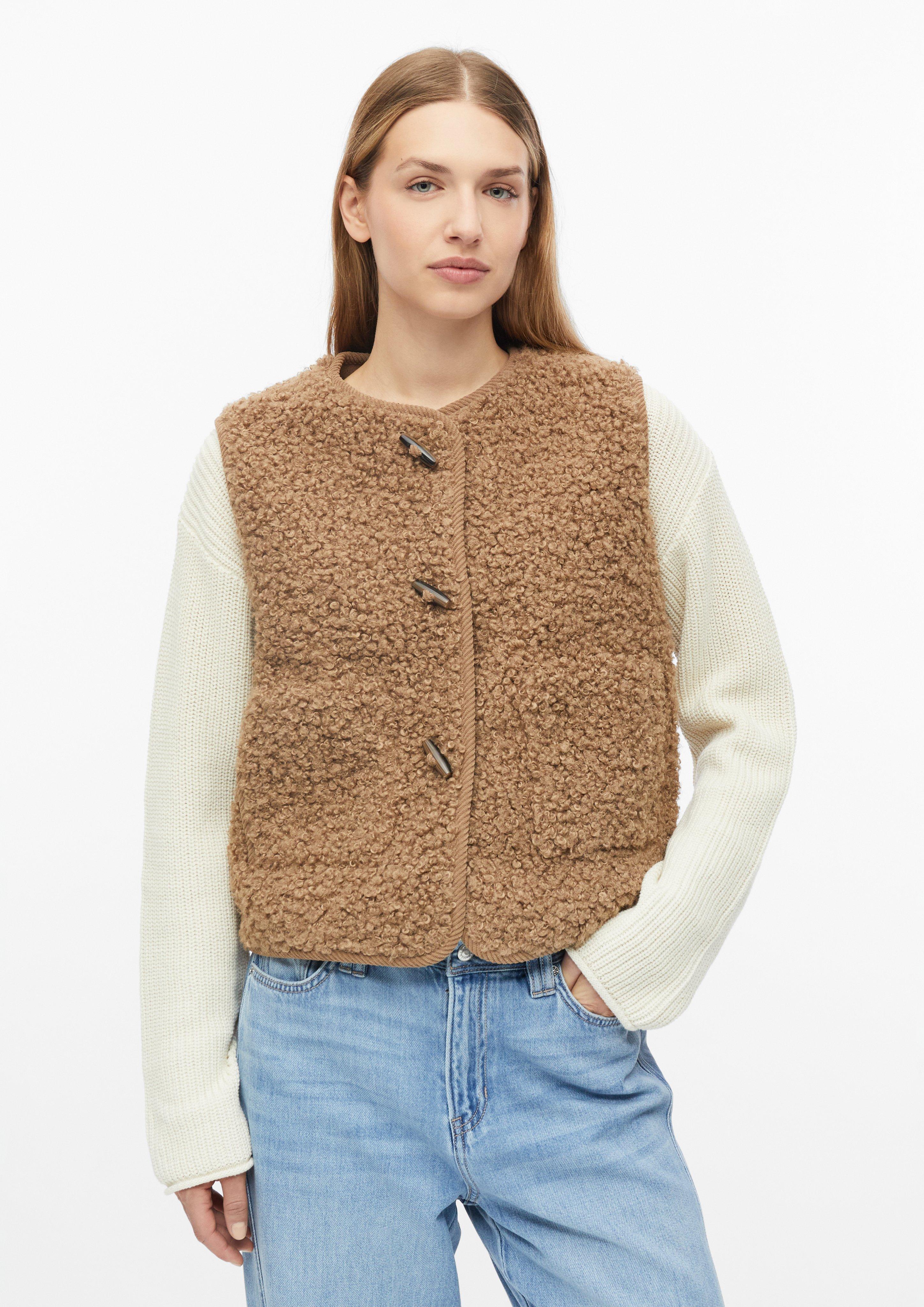 Femmes Gilet en peluche avec boutons à bascule en brun de s.Oliver