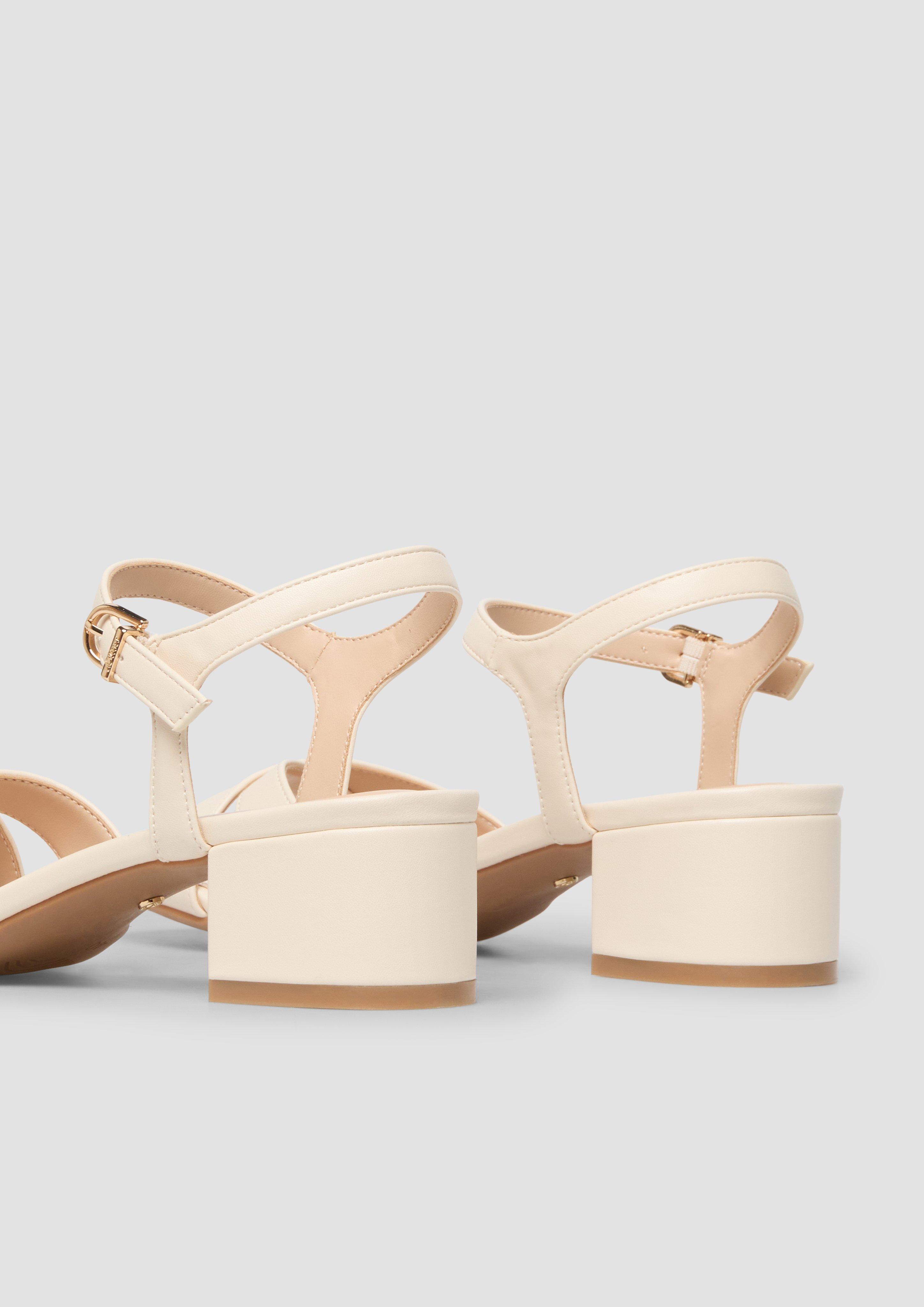 Pumps in 8000 & 9999