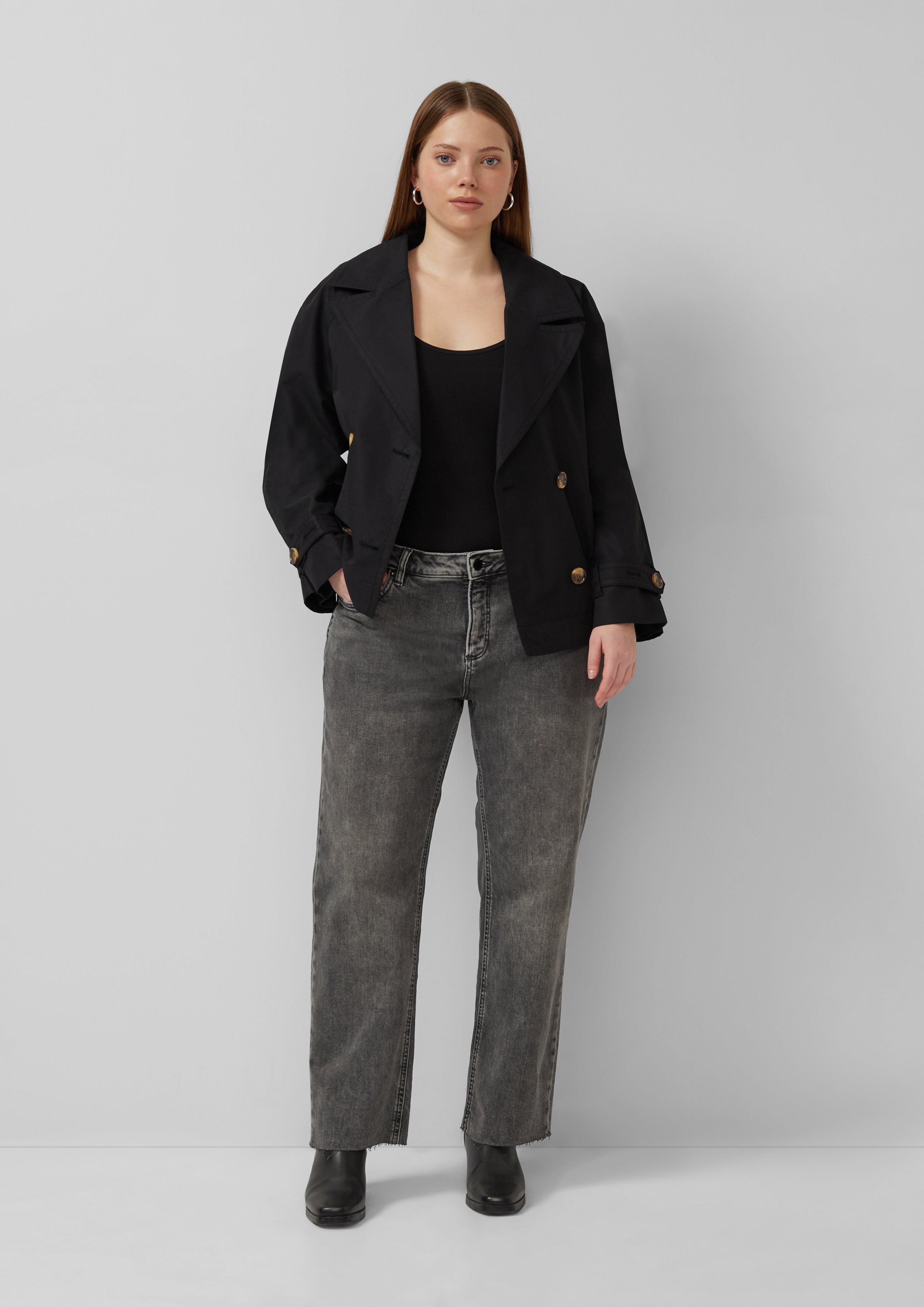 T-shirt in 9999 & 0100