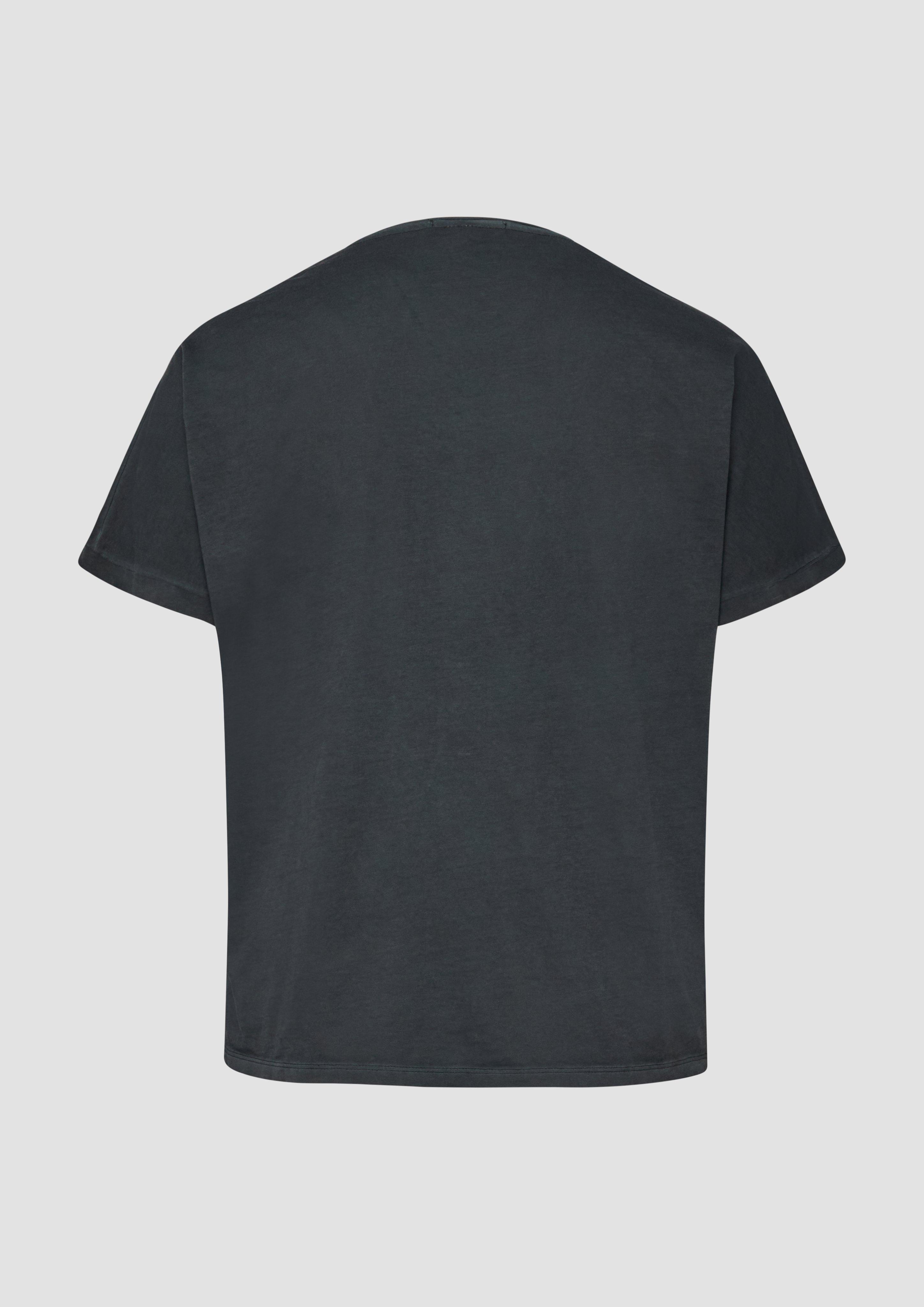 T-Shirt in 99D0, 81D3, 58D2 & 79D1