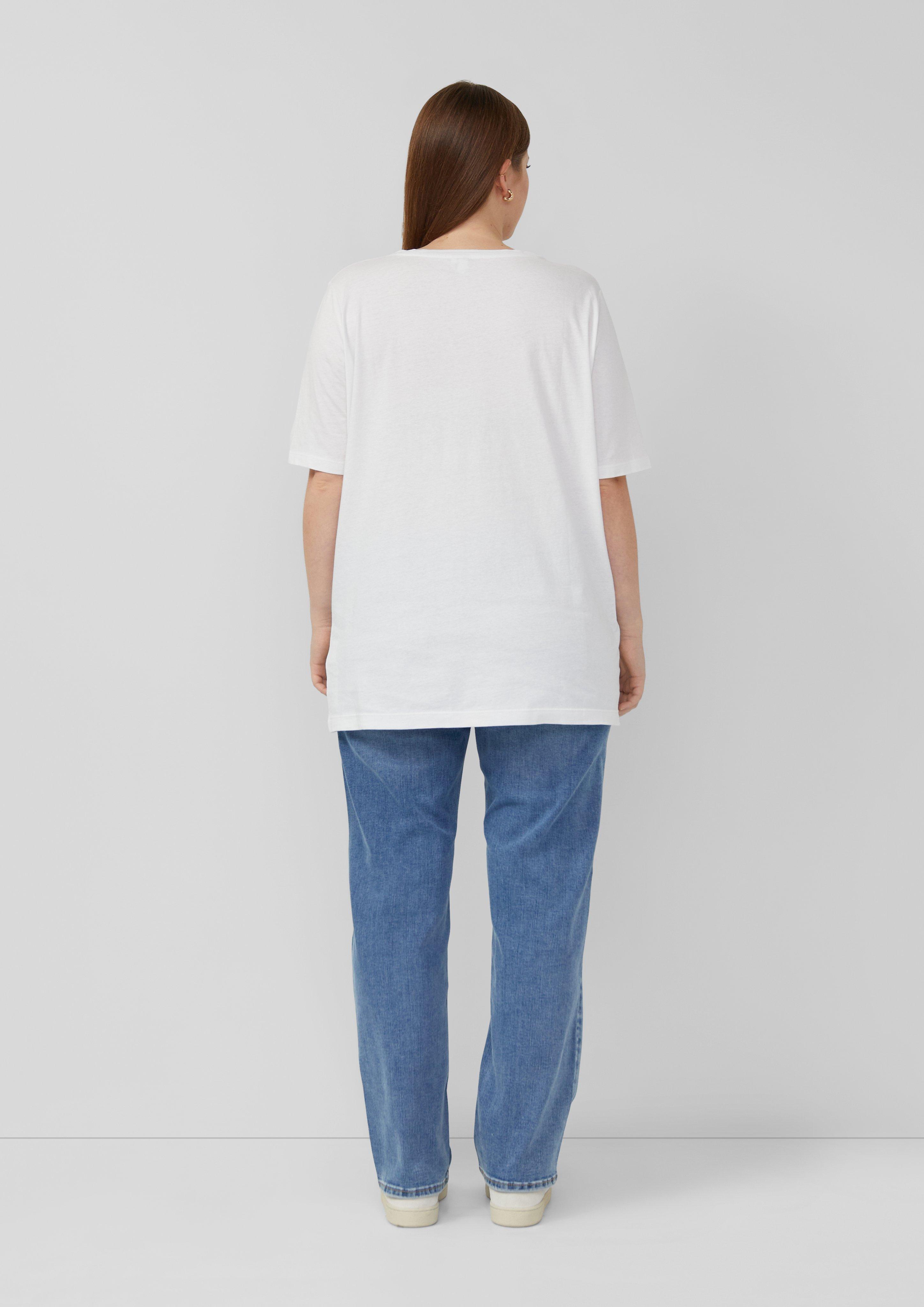 T-Shirt in 0100 & 9999