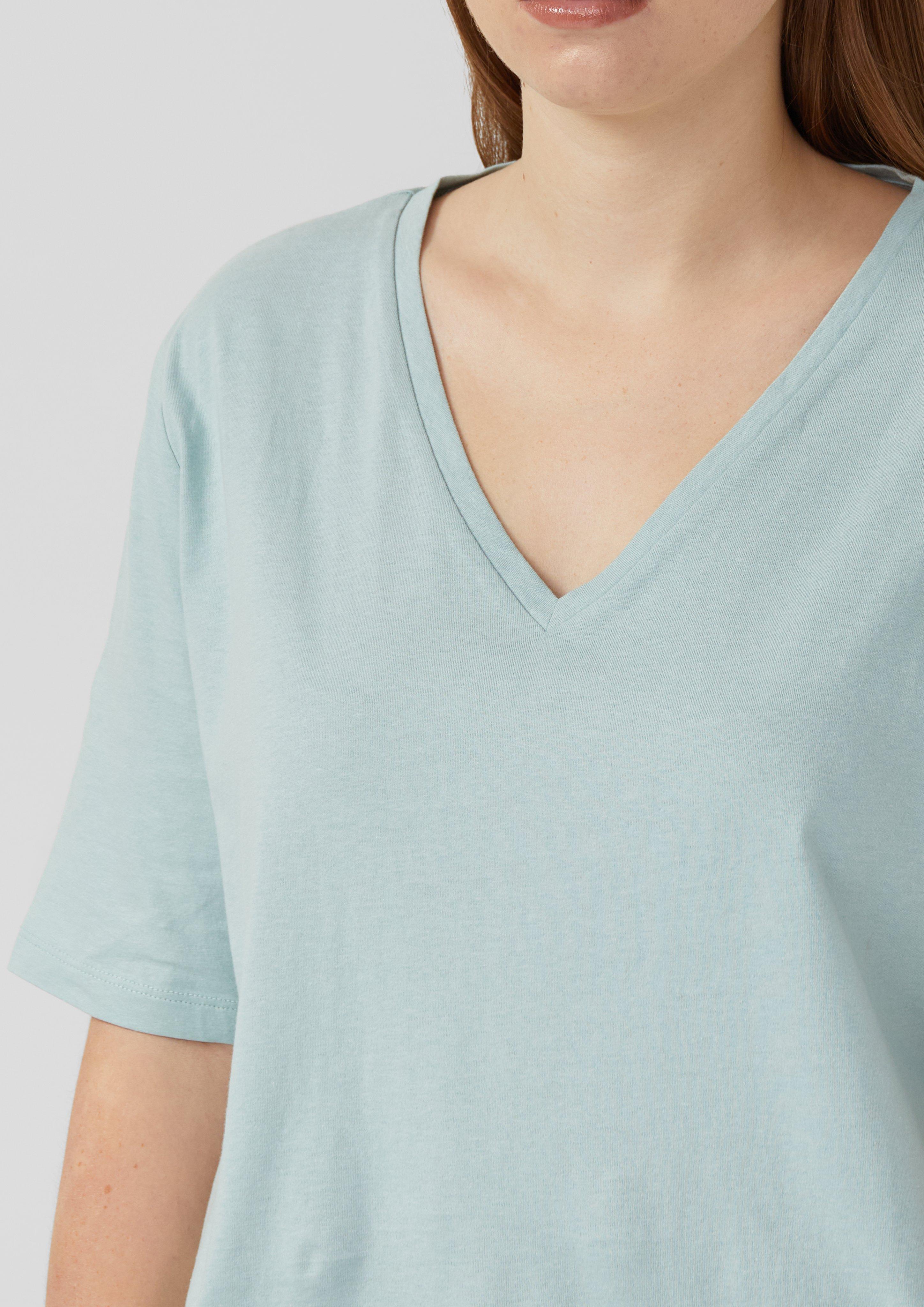 T-Shirt in 6147 & 9999