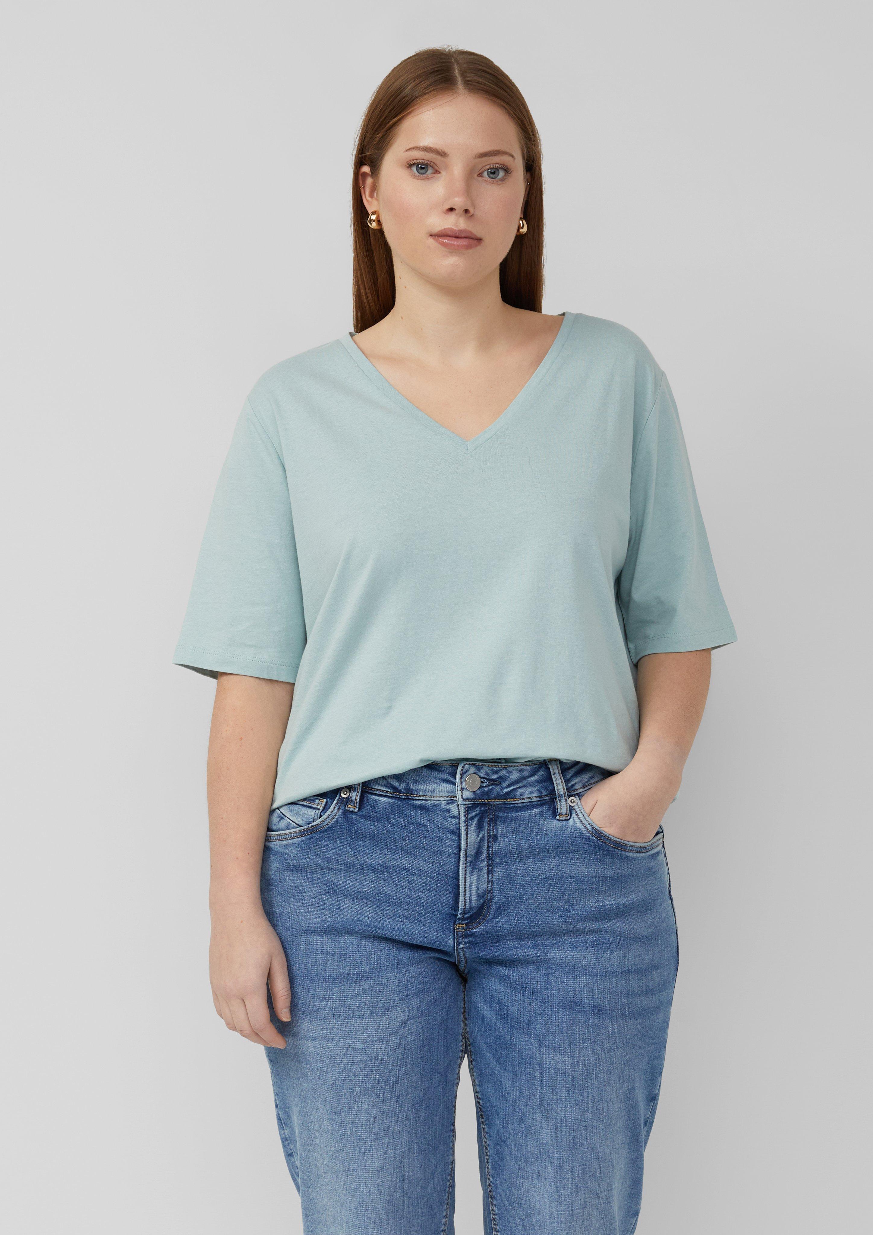 T-Shirt in 6147 & 9999