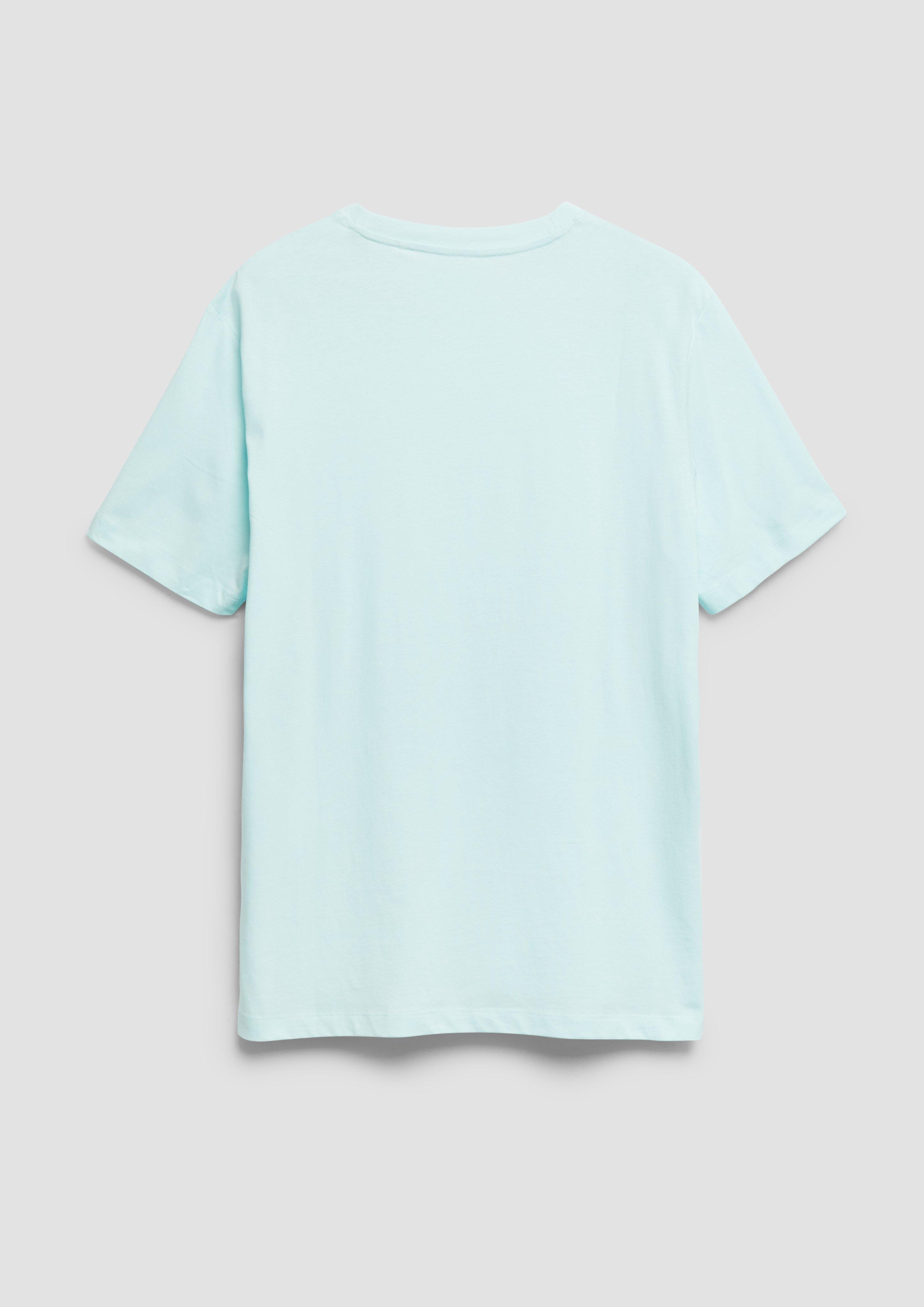 T-Shirt in 6437, 5548, 5318, 8941, 6212, 5110, 8621 & 5750